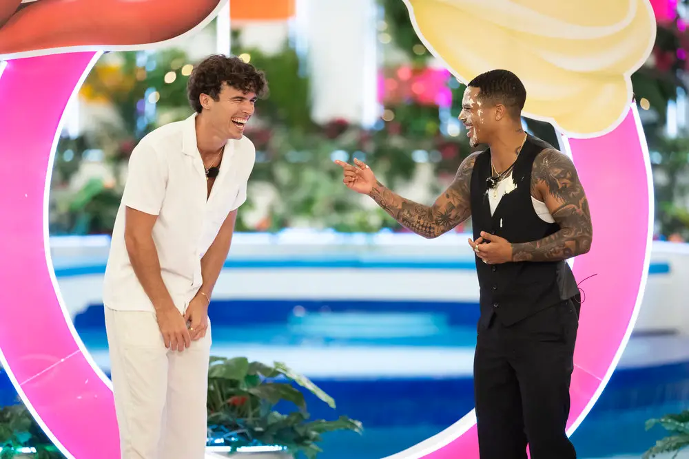 Nic, Ace Love Island