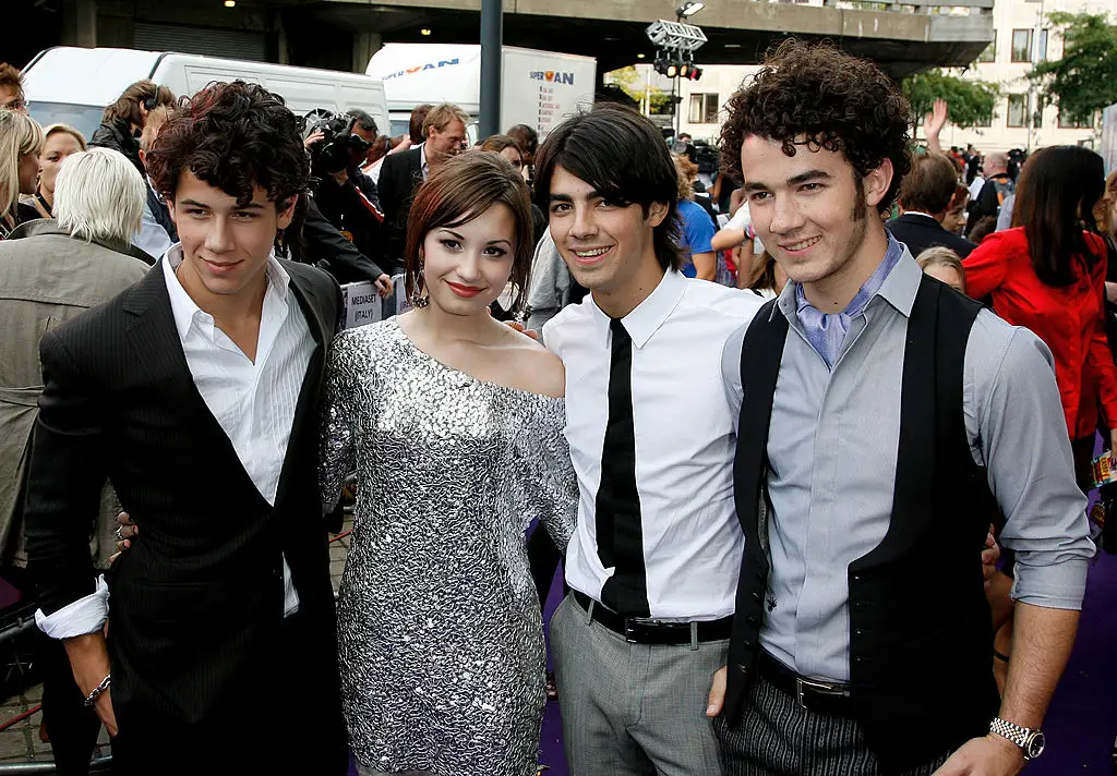 Demi Lovato and Jonas Brothers
