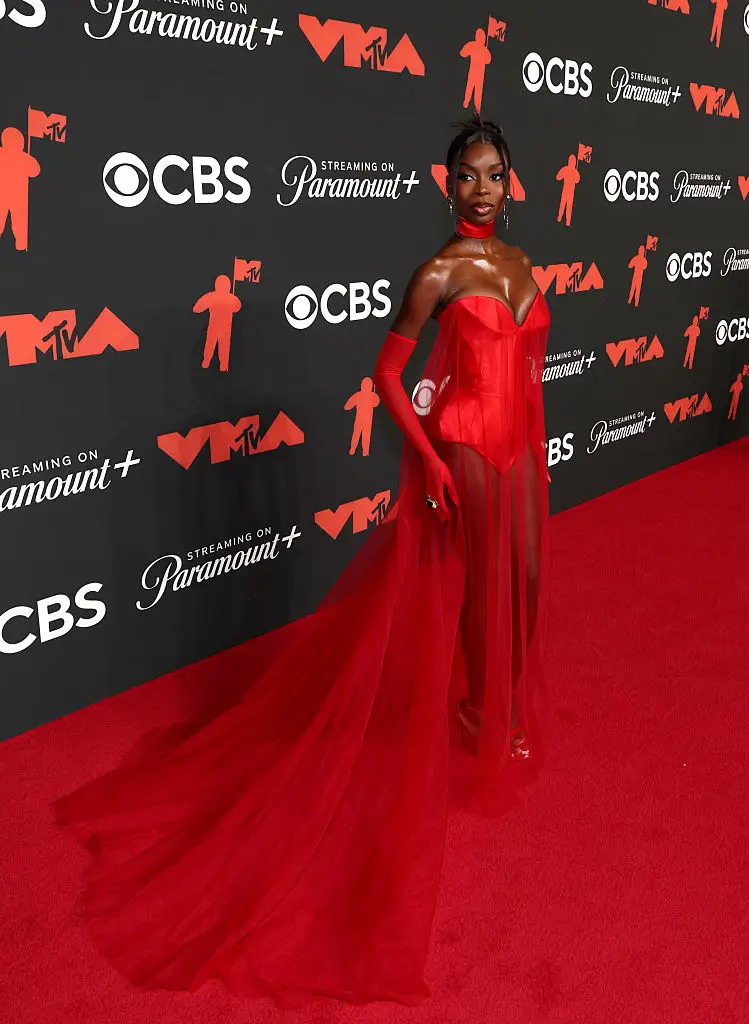 Olandria Carthen VMAs