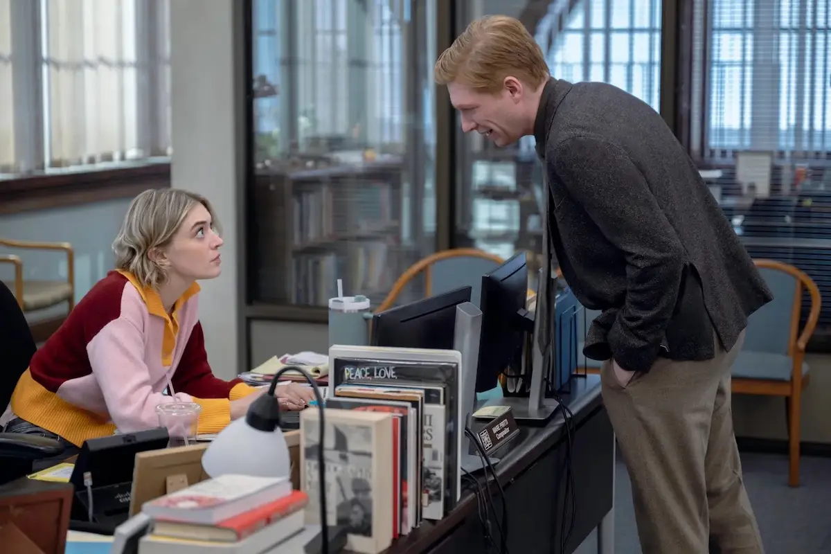 Chelsea Frei in 'The Paper'