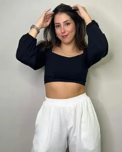 Claudia de Albuquerque Celada before she fell ill - @cacau_albuquerque via Instagram