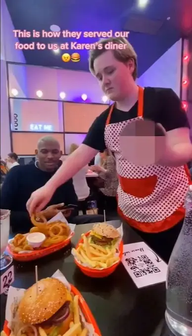 A typicla waiter at Karen's Diner - @larissacai via TikTok