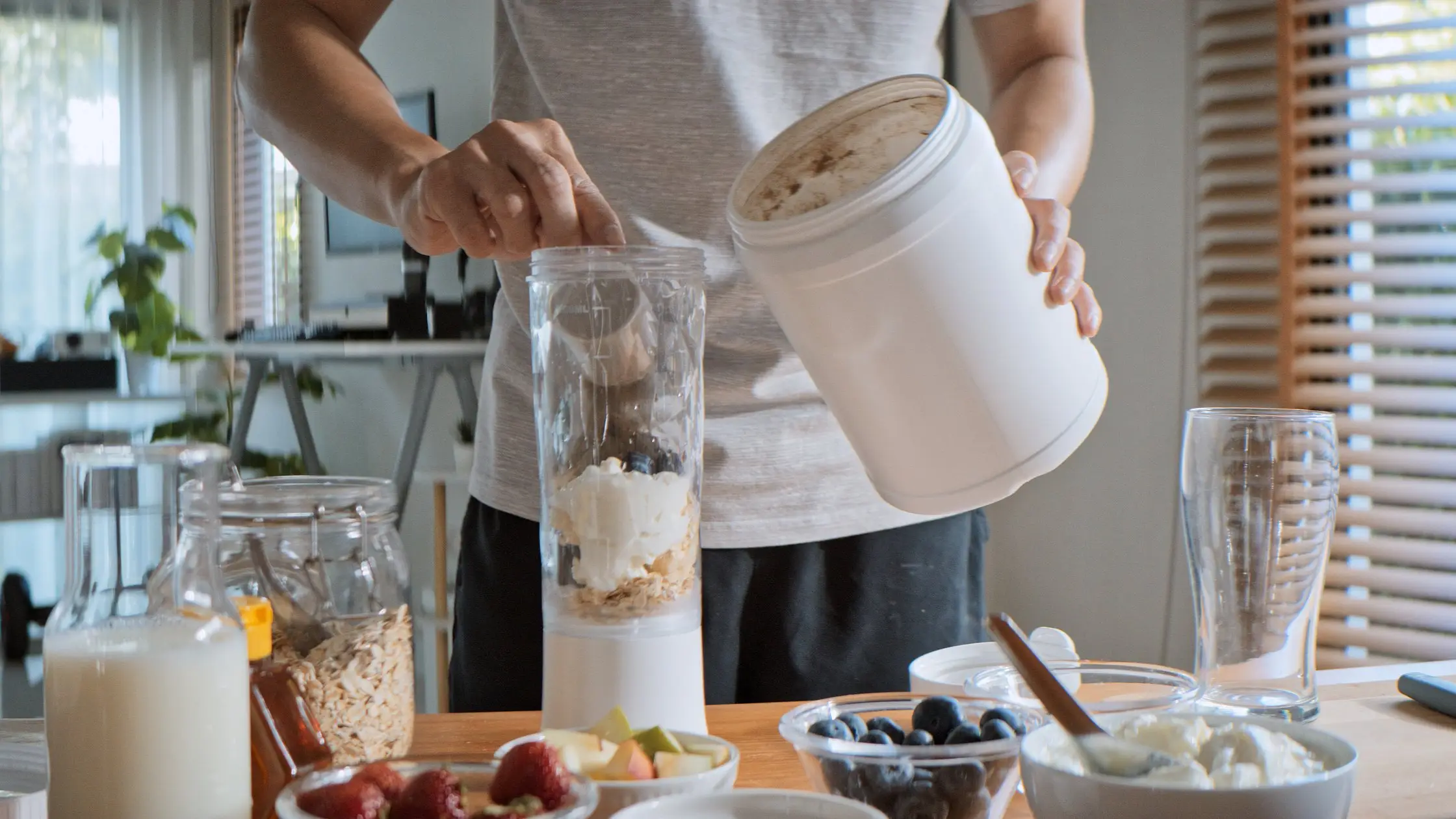 Doctor issues warning over protein-maxxing trend that could cause painful health problems