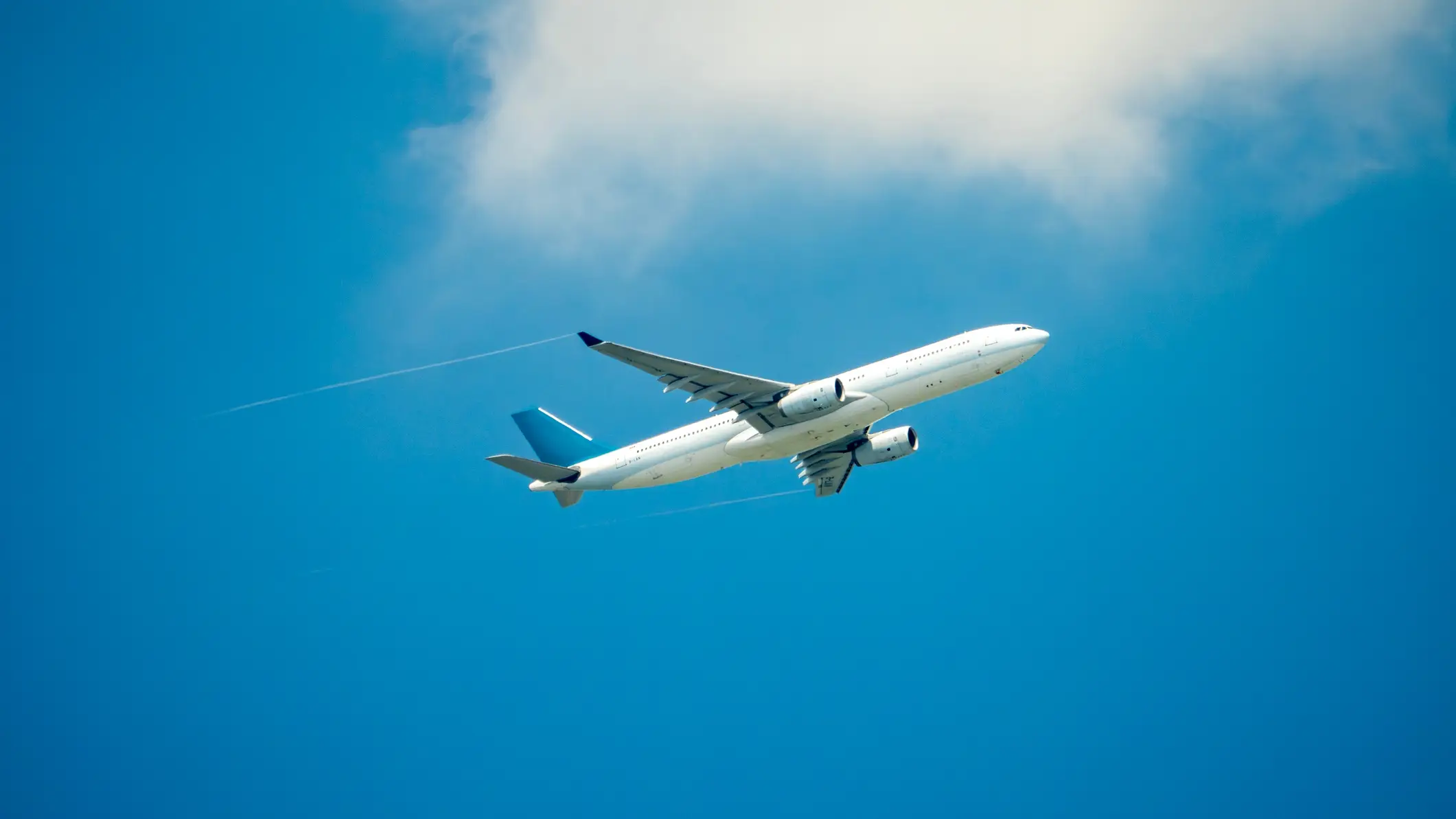 One flight attendant has warned against that mile-high caffeine hit (Witthaya Prasongsin via Getty Images)