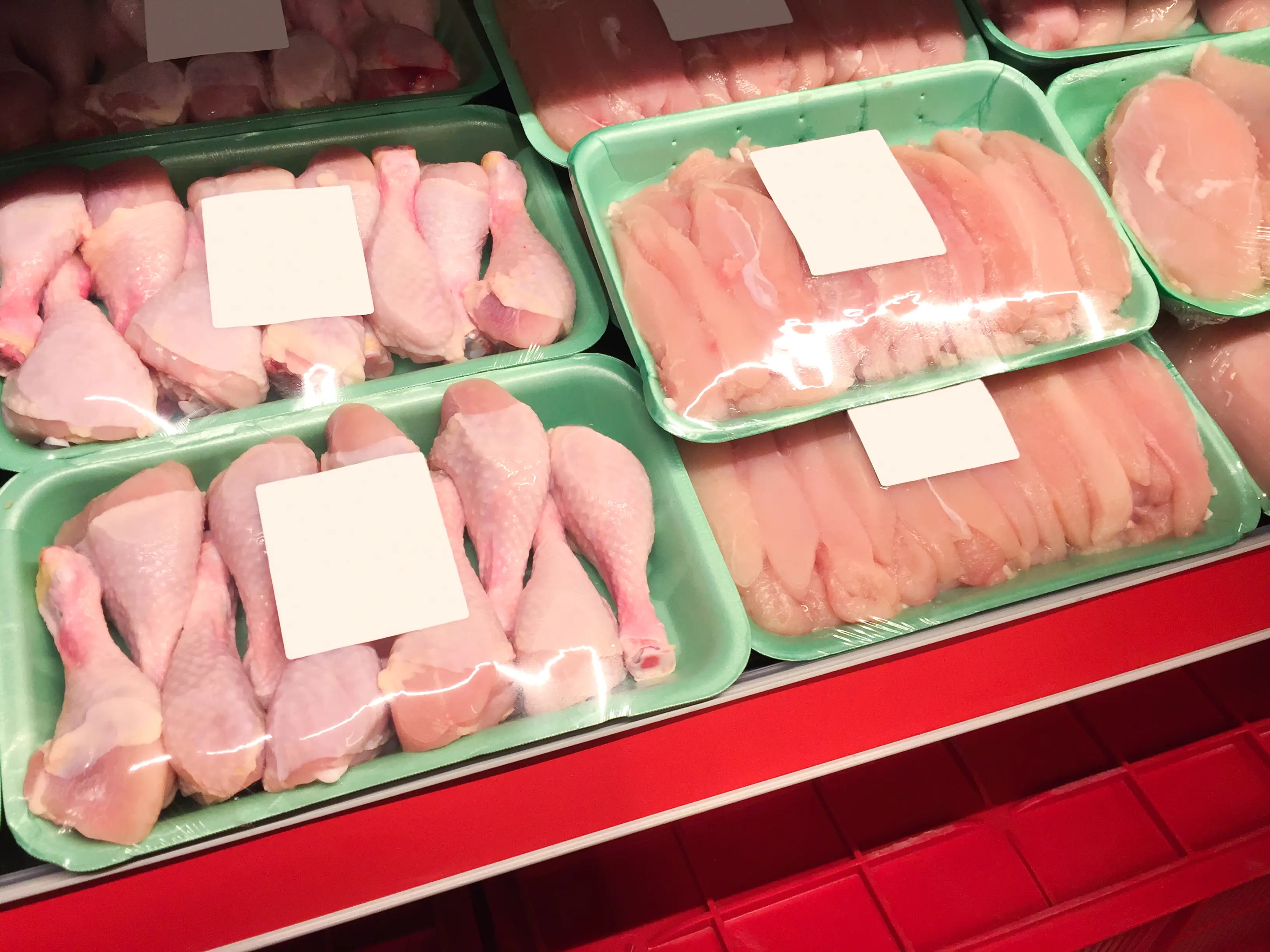 A small number of patients in the Netherlands said they ate chicken meat (s-cphoto/Getty Images)