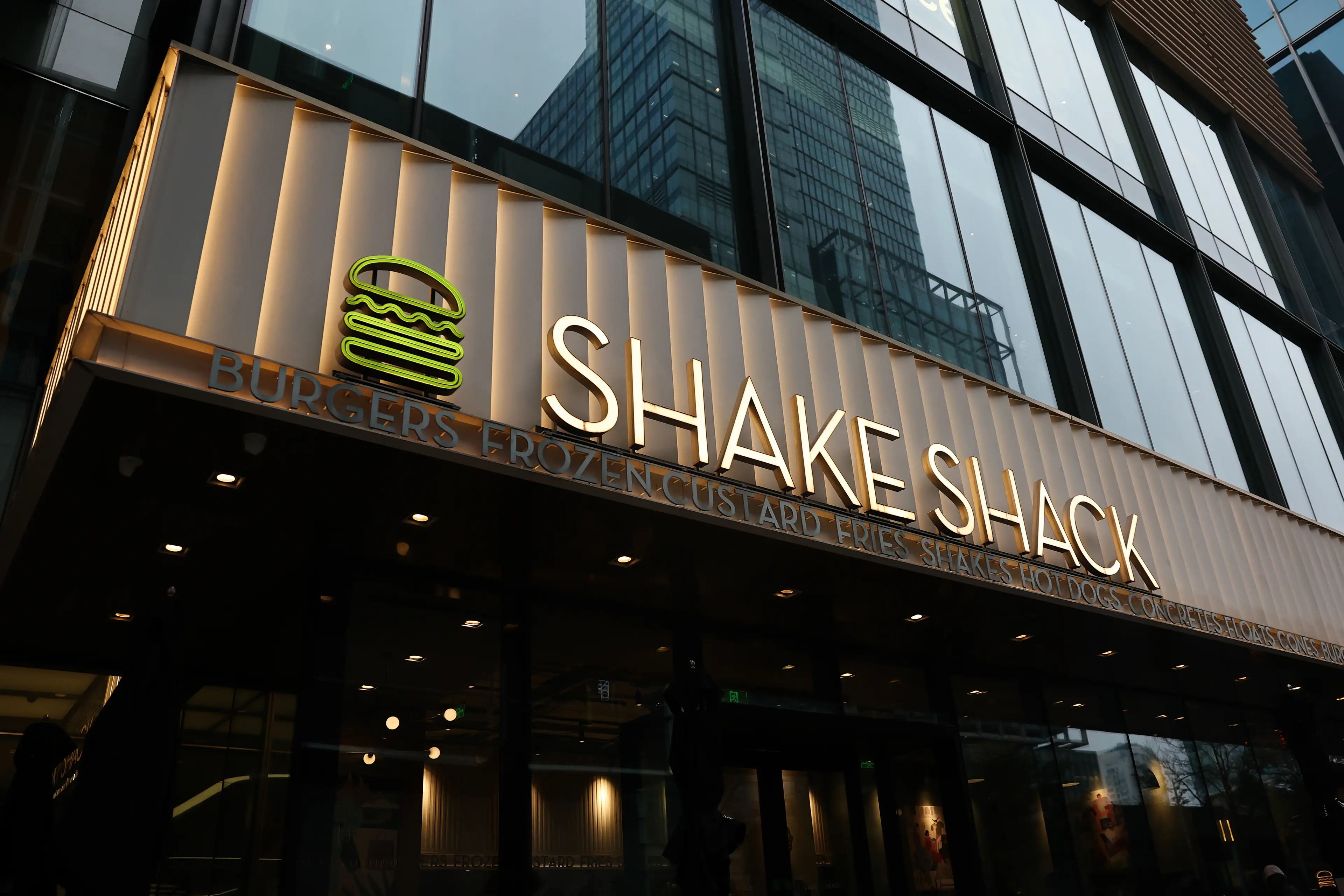Shake Shack has been forced to clarify that it doesn't 'ncrease the price of menu items' if customers don't tip (JPix/NurPhoto via Getty Images)
