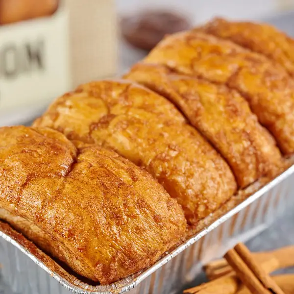 Fans have promised to order the cinnamon bread on their next visit to Dollywood (Dollywood)