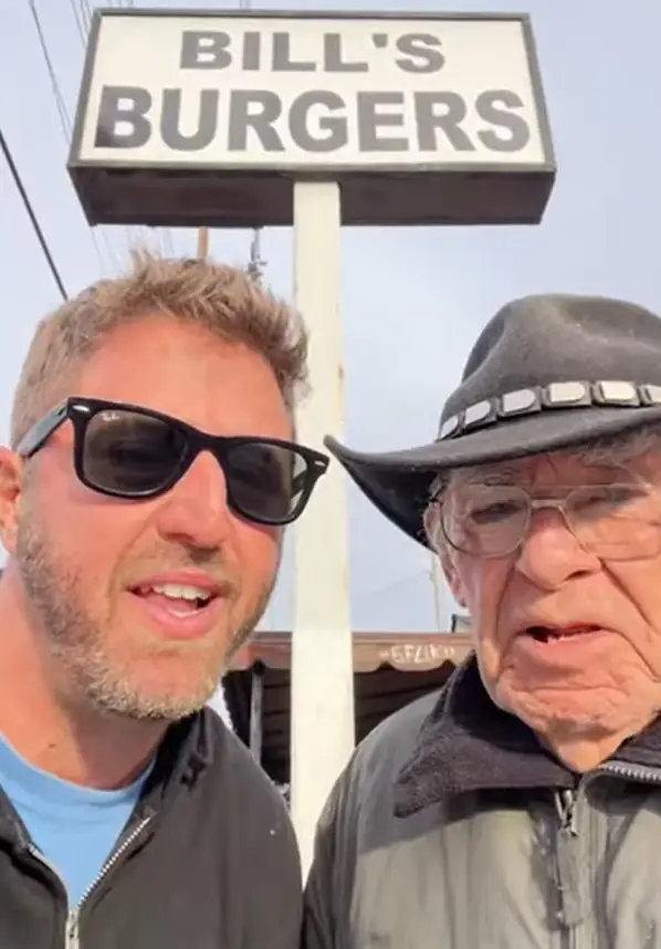 Elwell (right) appearing on a YouTube show in 2023 (L.A. in a Minute/YouTube)