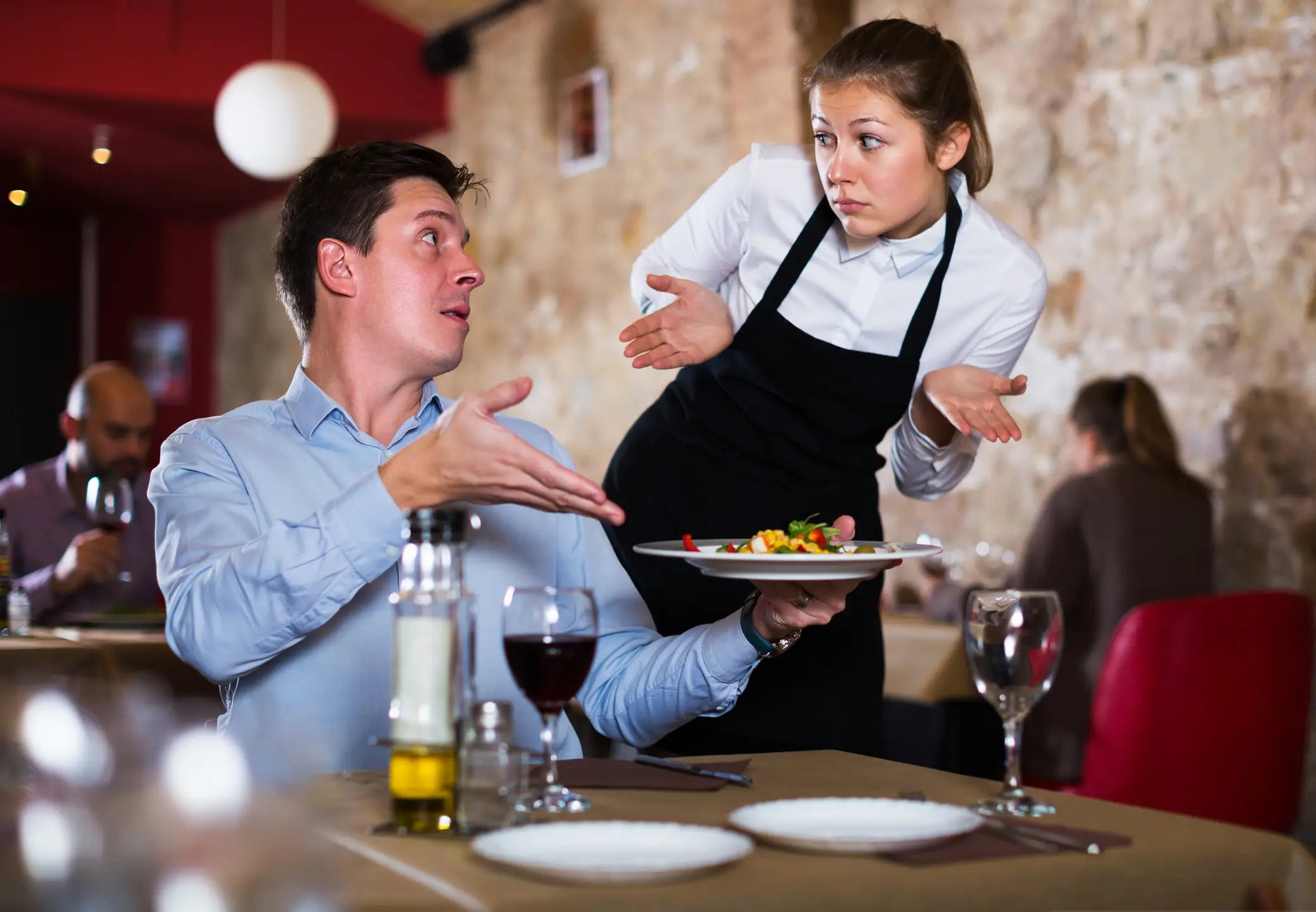 Misbehaving customers can be the bane of waiters' lives (JackF/Getty Images)