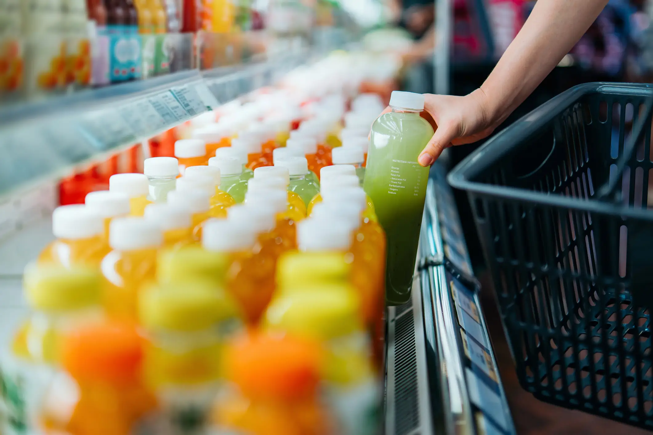 Fruit juices aren't usually as healthy as you might think (d3sign/Getty Images)