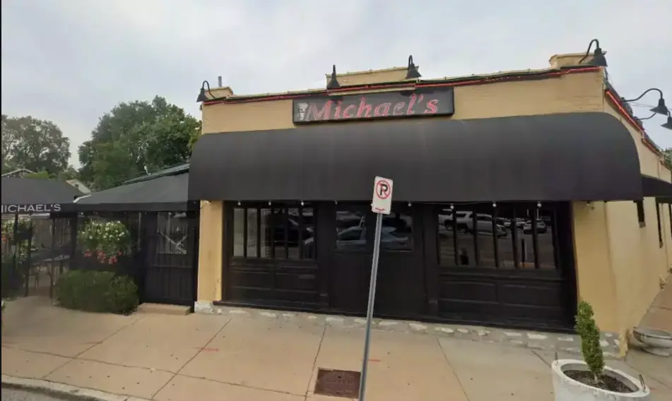 Michael's Bar and Grill in Manchester, Missouri (Google Maps)