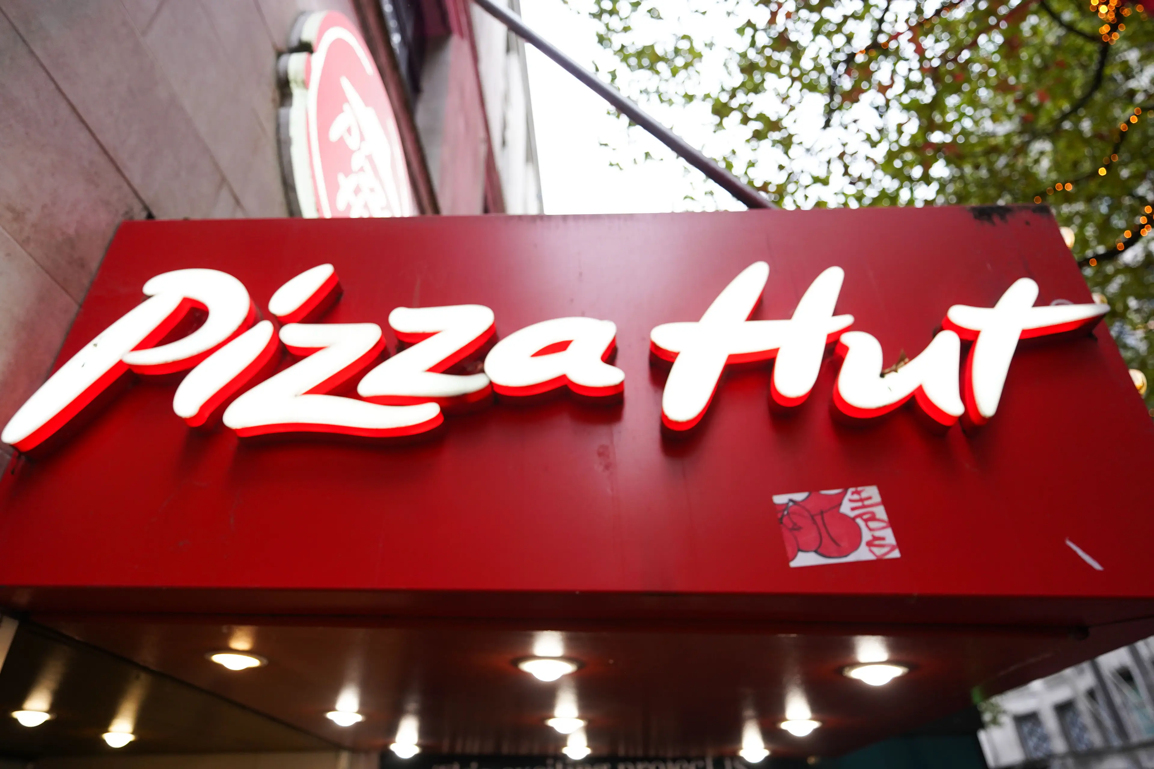 Pizza Hut UK has brought in adminstrators (Giannis Alexopoulos/NurPhoto via Getty Images)