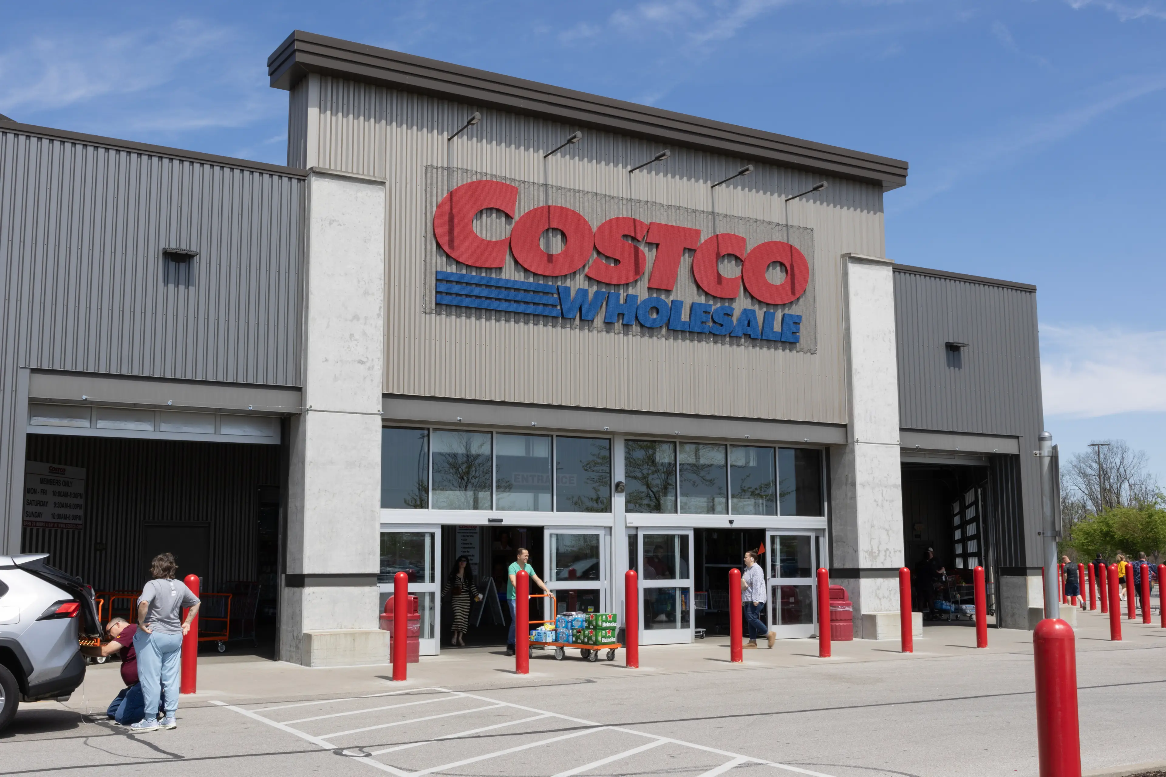 Some Costco products have been reduced from $1 to $10 (Getty Stock Image)