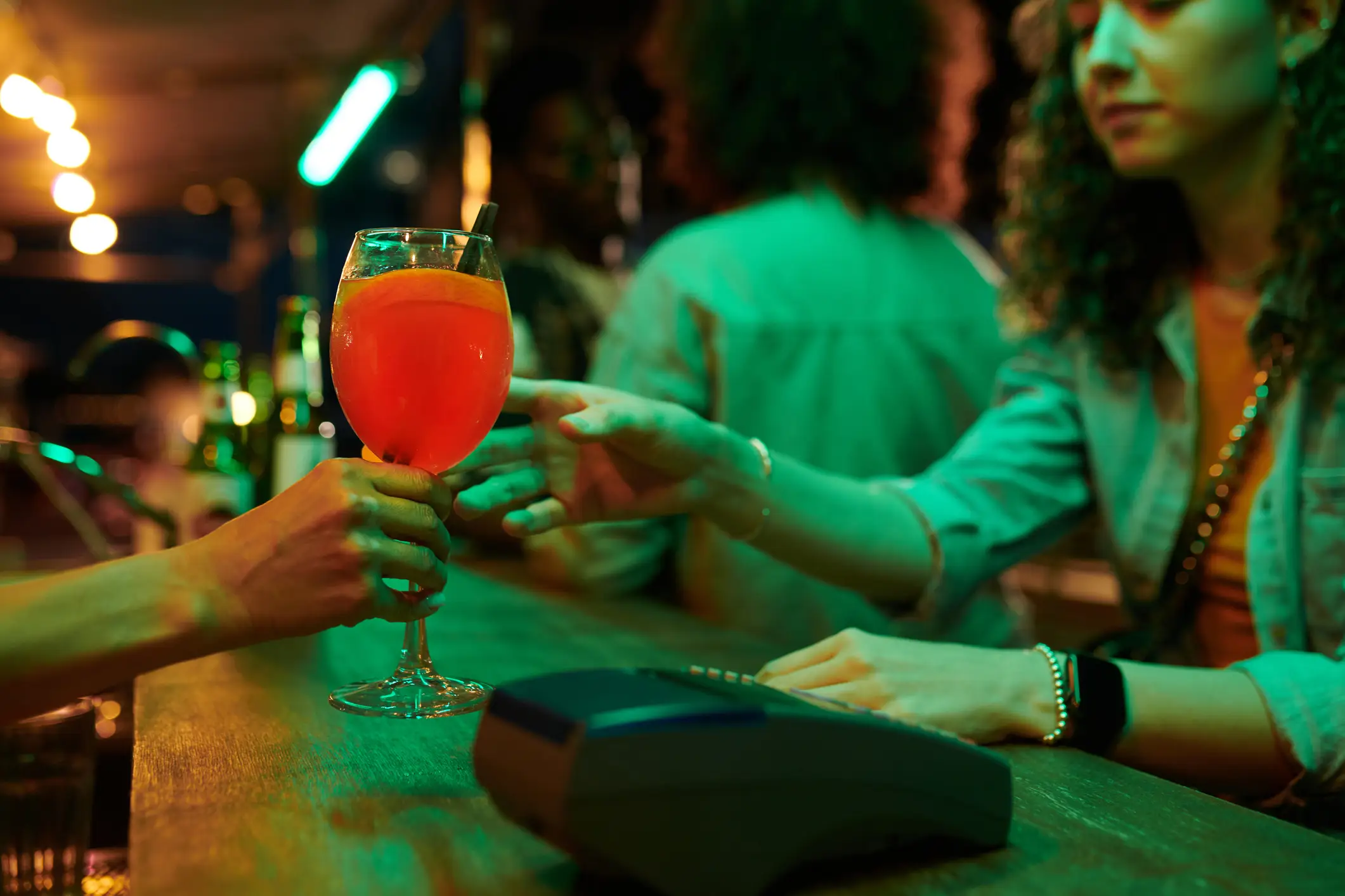 Bars, pubs, music venues and shops can now accept digital ID as proof for buying alcohol (Getty Stock)