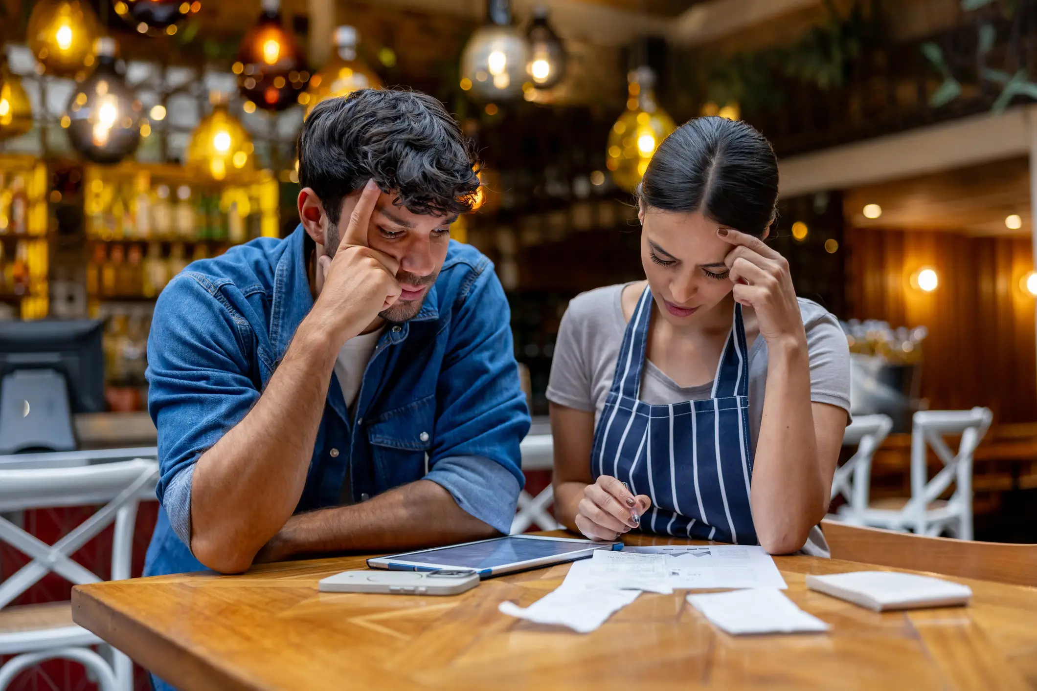 Not turning up to a restaurant booking can cost a small business a lot (Getty Stock)