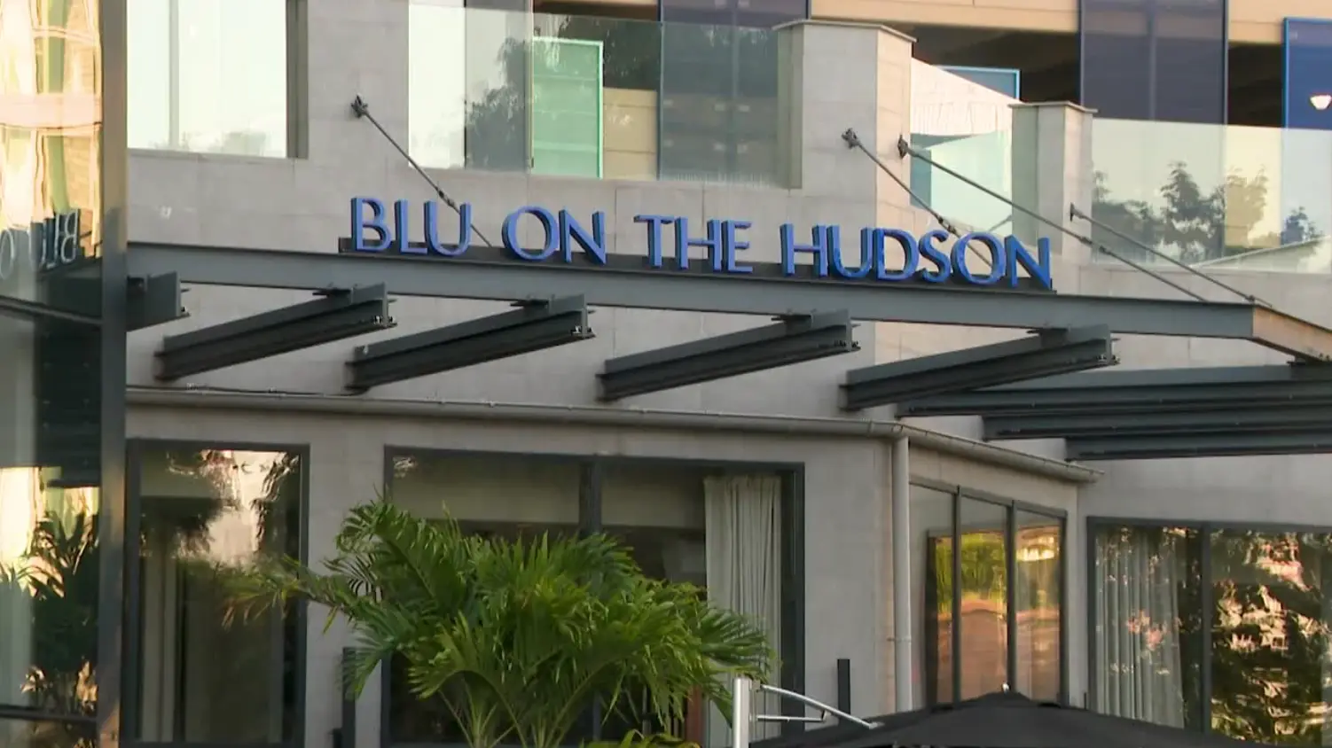 Blu on the Hudson said its team has 'revisited' how requests are made (WCBS/CBS NEWSPATH)