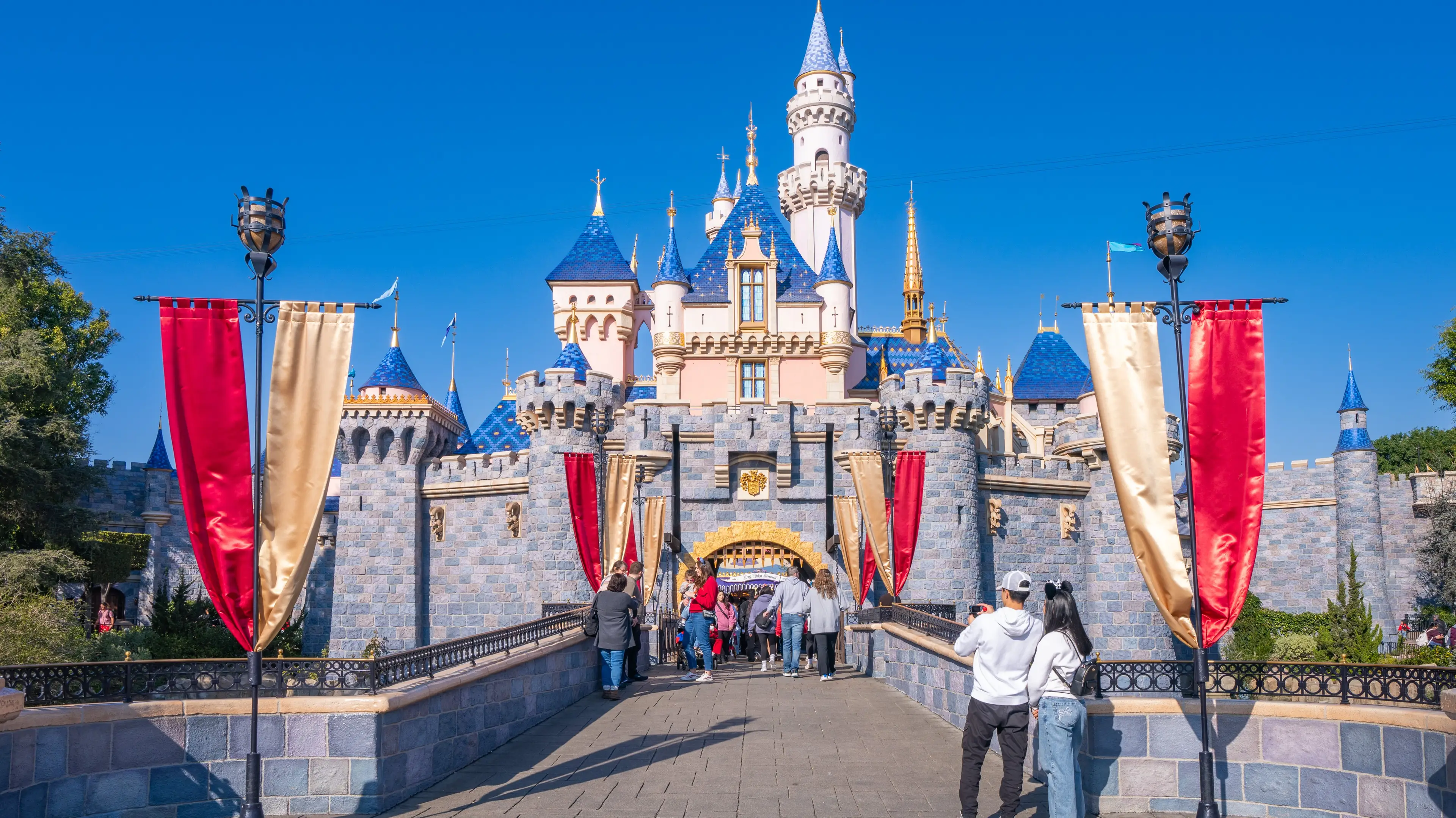 AaronP/Bauer-Griffin/GC Images