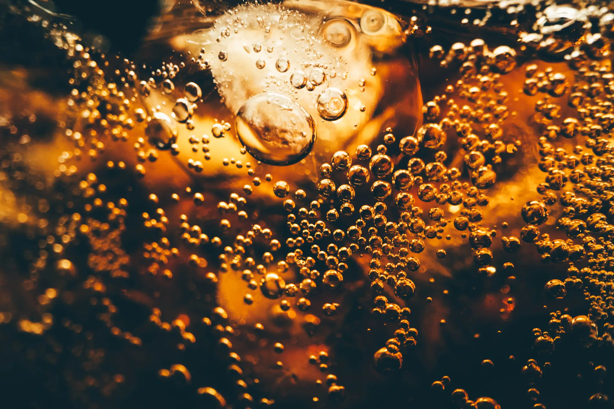 When it comes to dental harm, sugar isn't the only problem in fizzy drinks (Maria Korneeva/Getty Images)