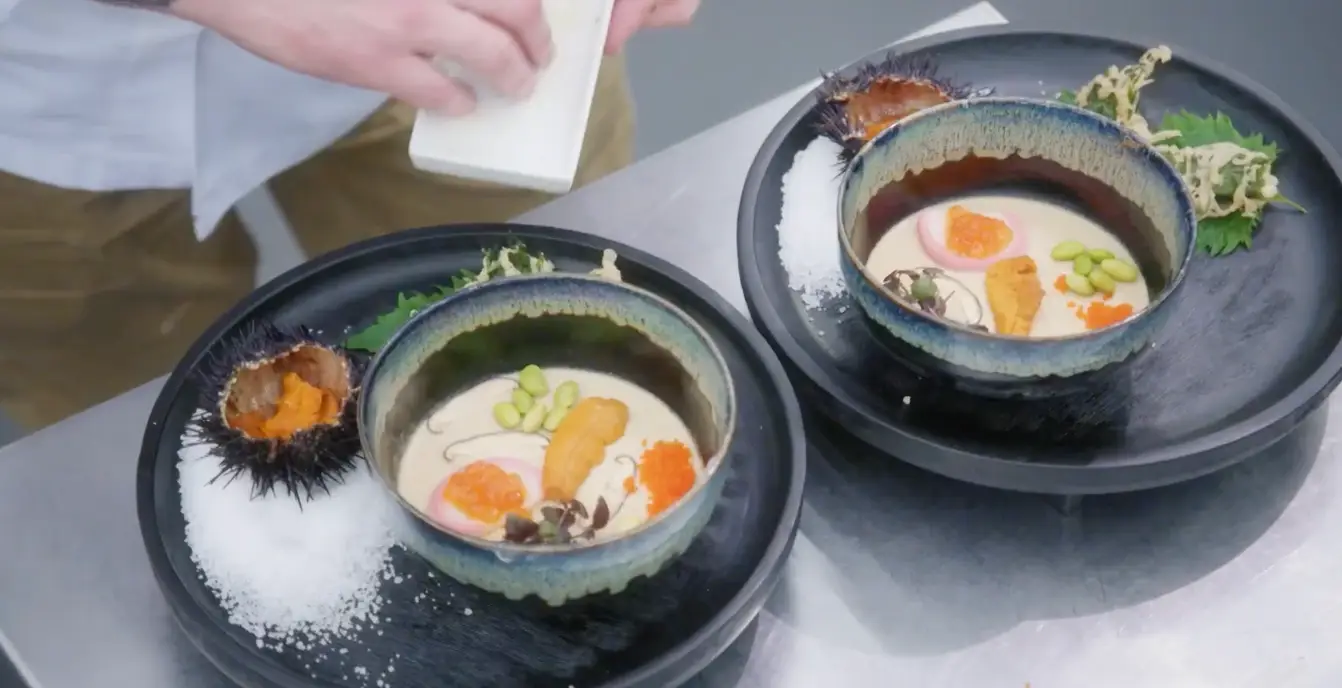 Many of us have wondered how hot the food really is when it gets to the judges (BBC)