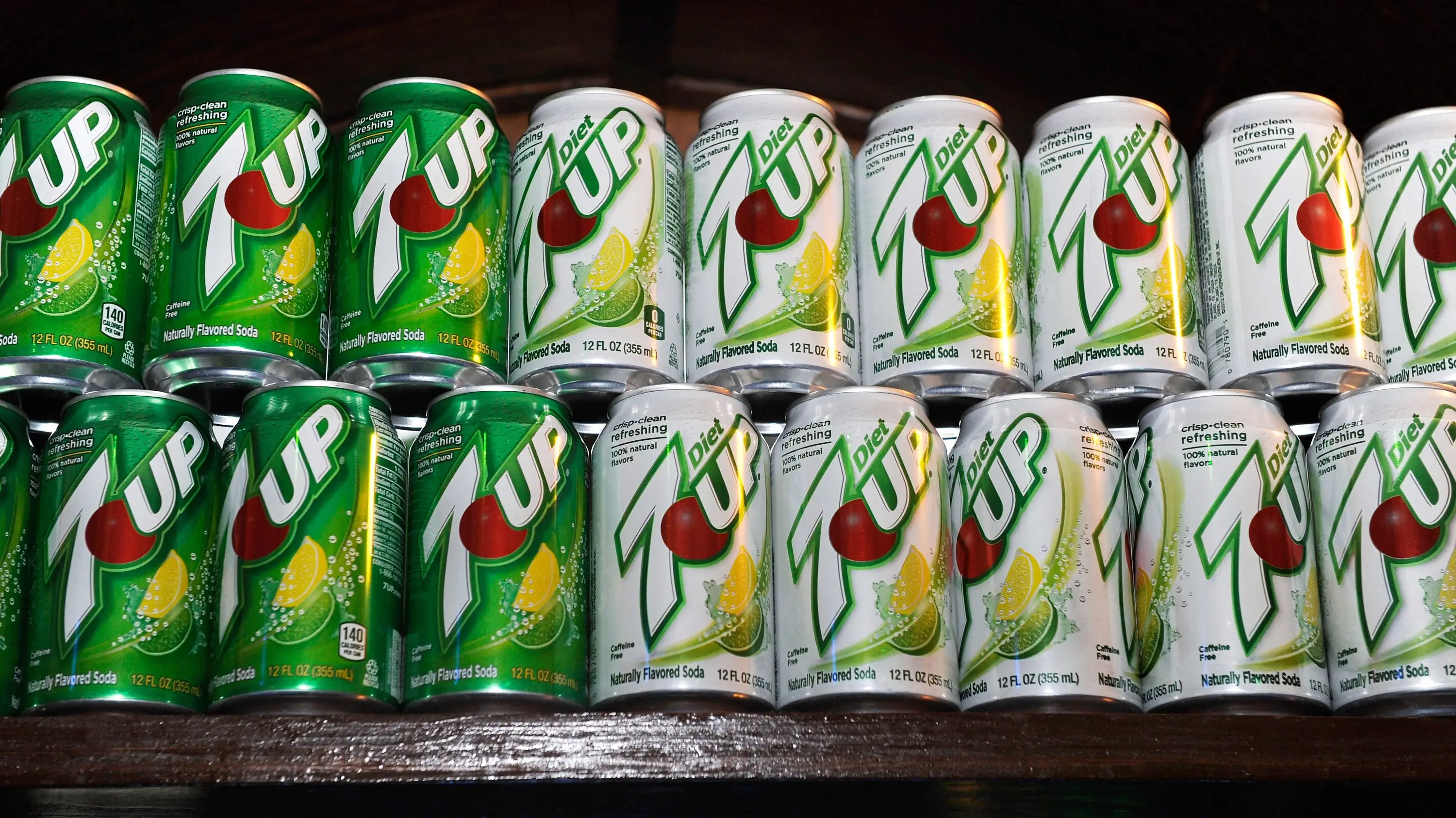 7UP changes flavour to lime-lemon and people aren't happy