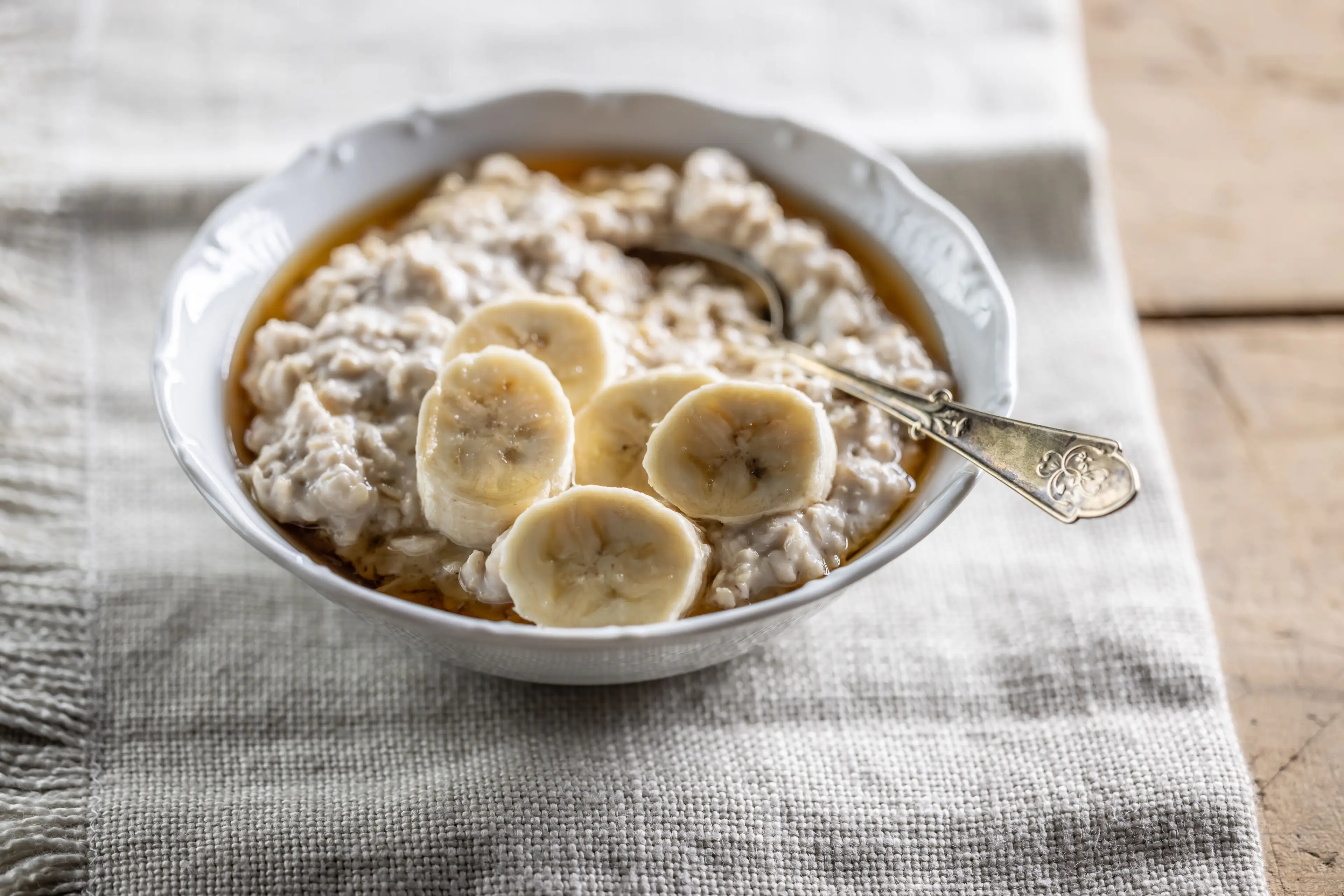 Breakfast is a must, with porridge being one of the expert's go-to dishes (Getty Stock Image)