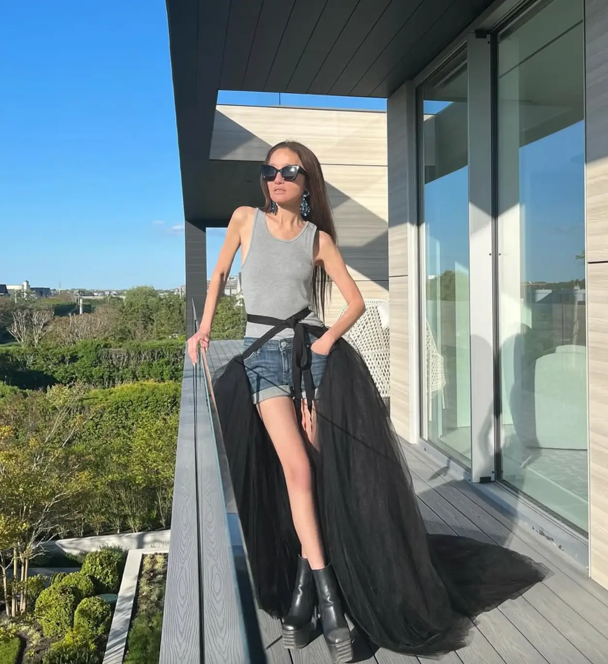 (Instagram/@verawang)