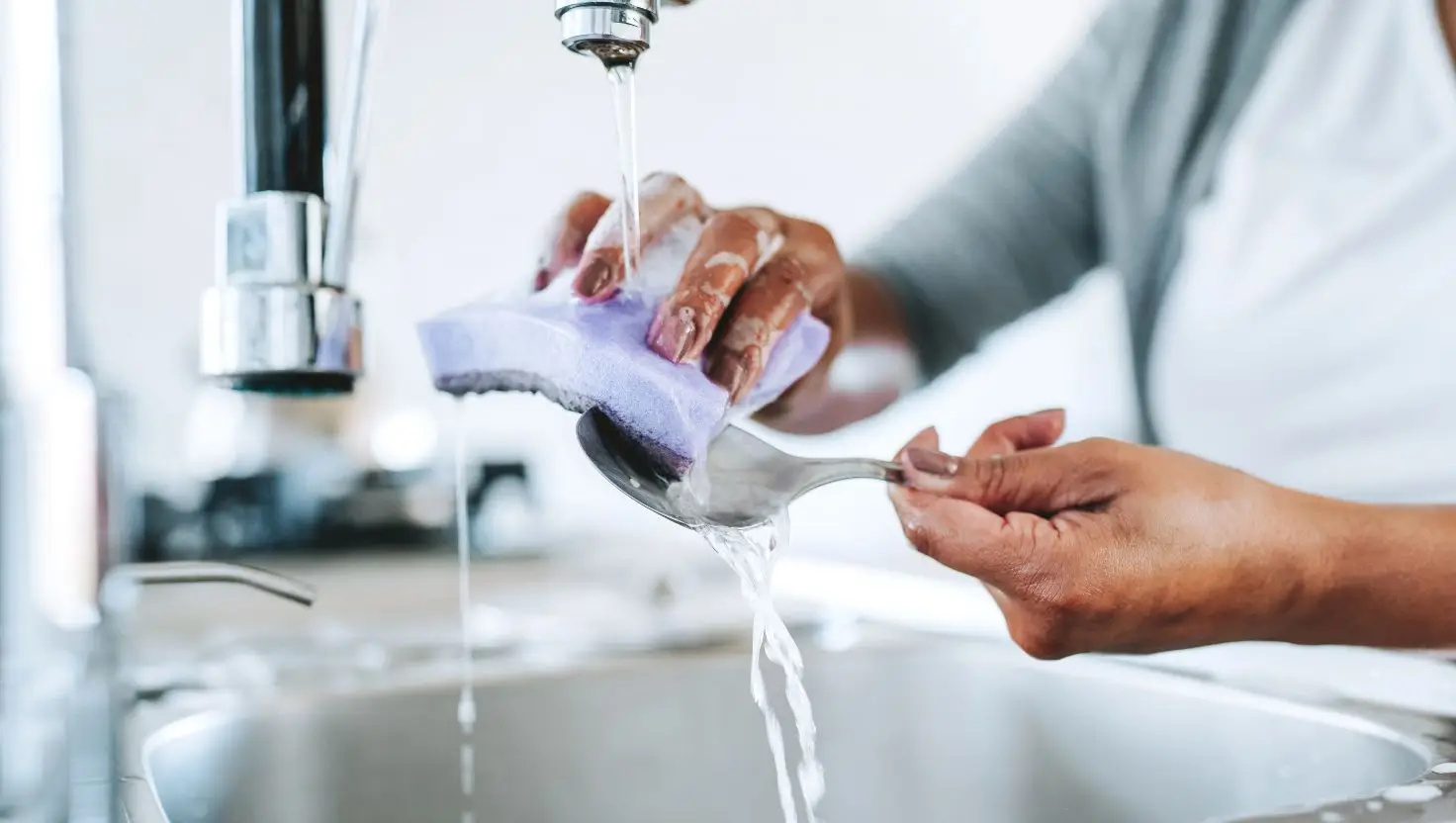 Experts have advised you should wash your utensils with unscented soap and warm water (Getty Stock Image)