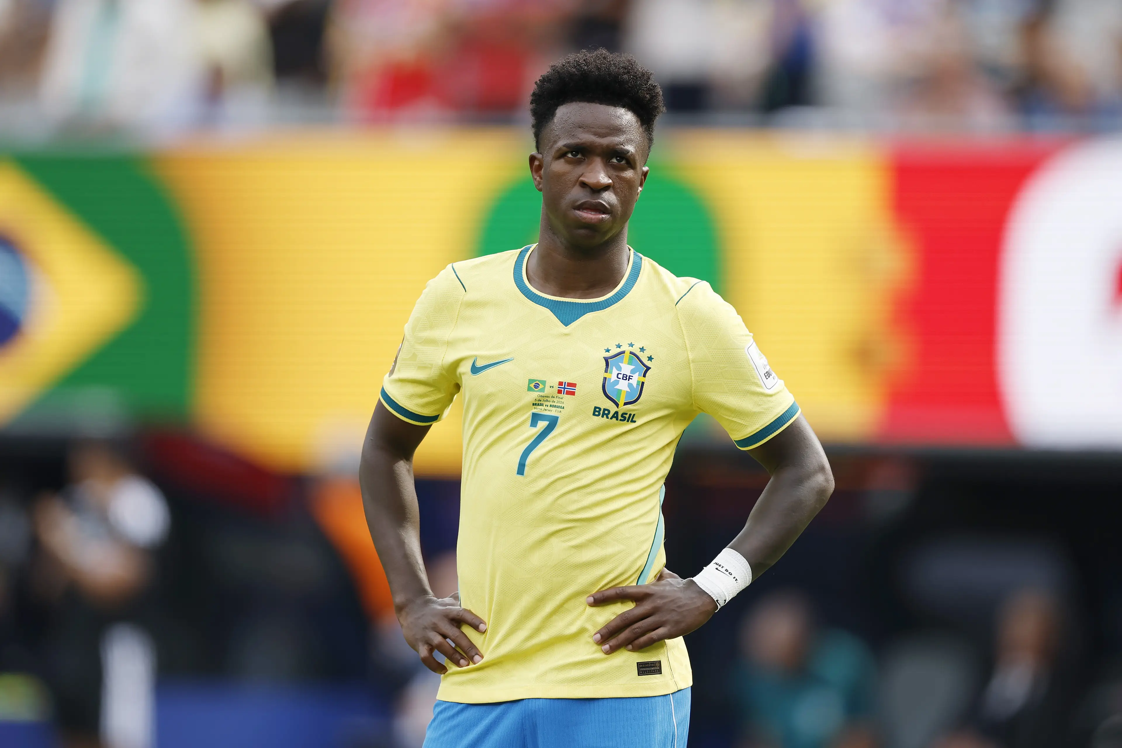 Vini Jr. has been known to eat pineapple before games (ANP via Getty Images)