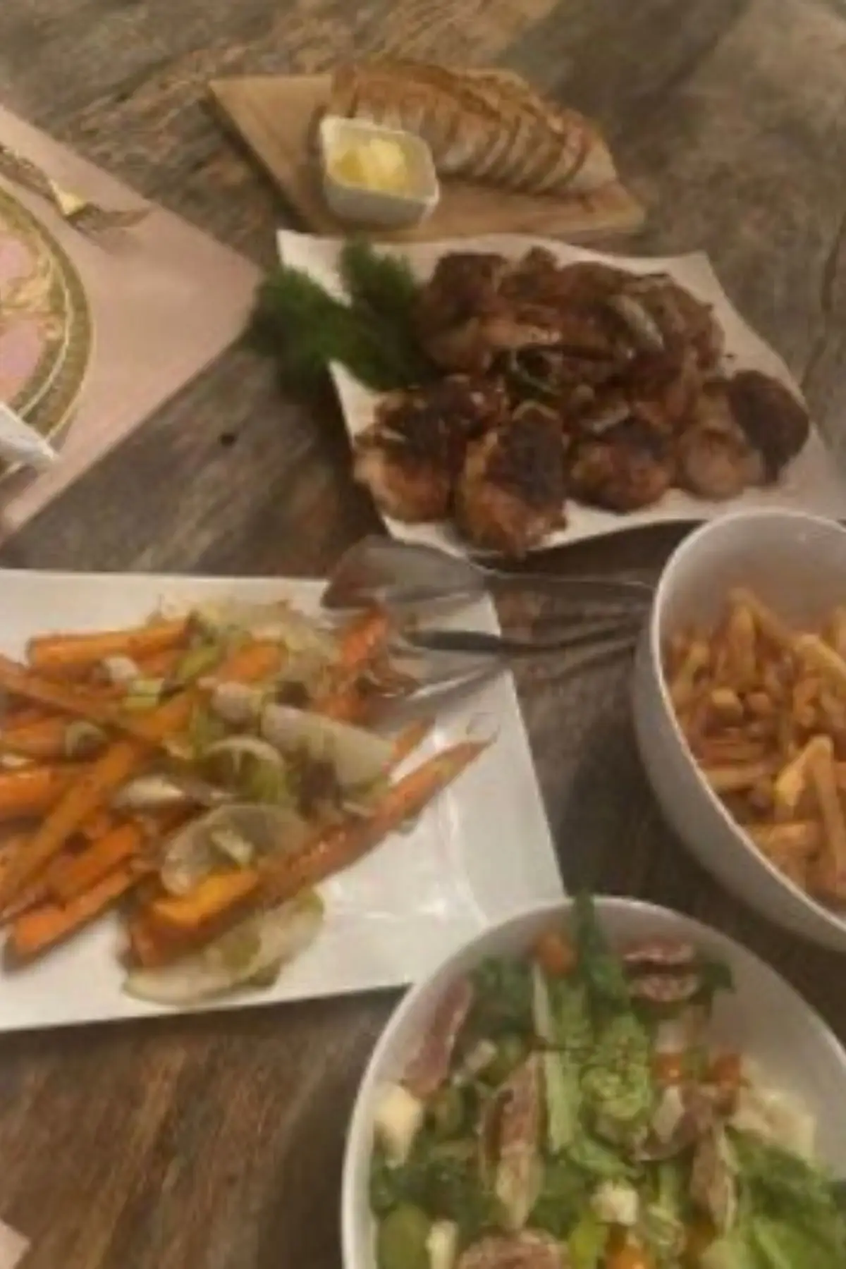 Her go-to meals include veggies, fish, lean protein, and salads (Instagram/@jlo)