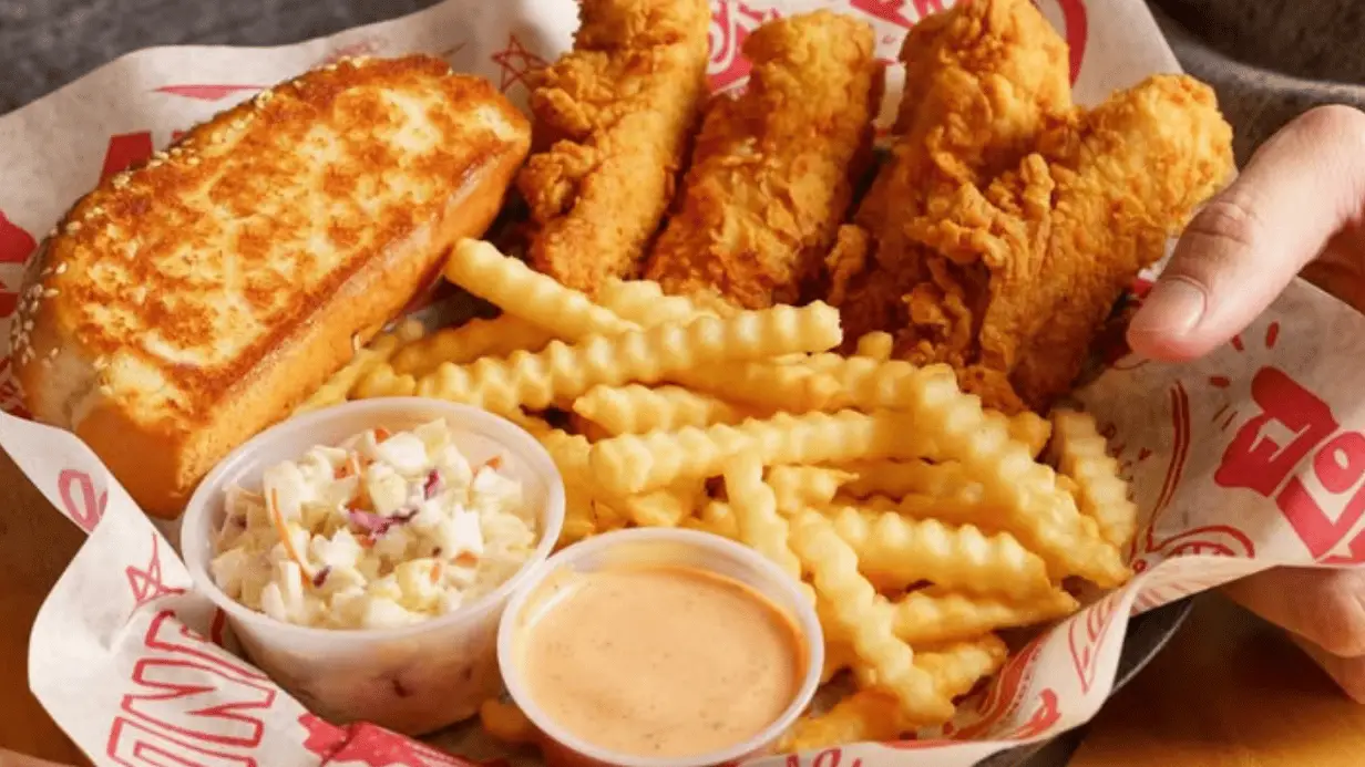 Instagram/@raisingcanes