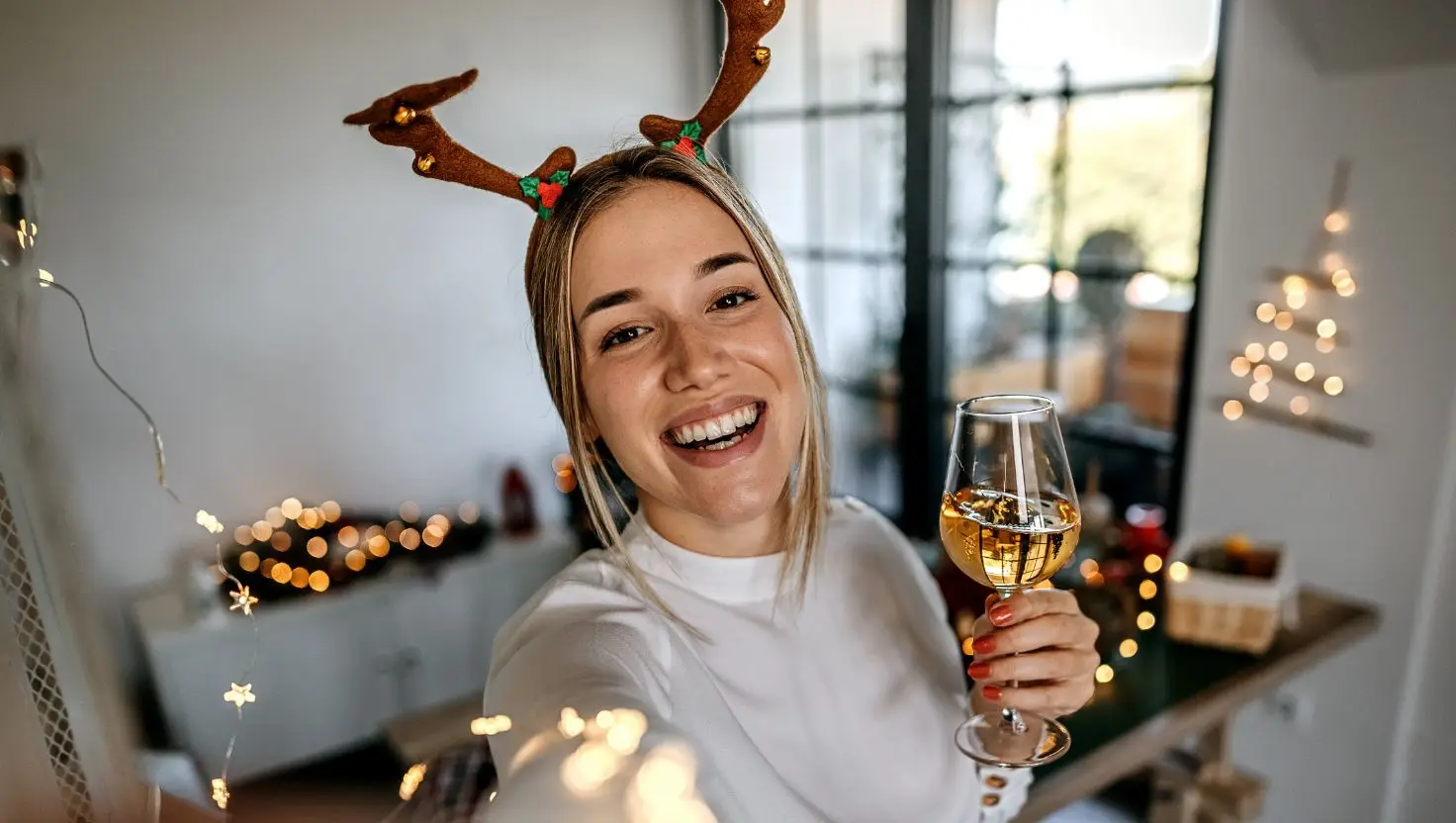 A medical expert said ideally, you should spend all seven days of the week alcohol-free, even over Christmas (Getty Stock Image)