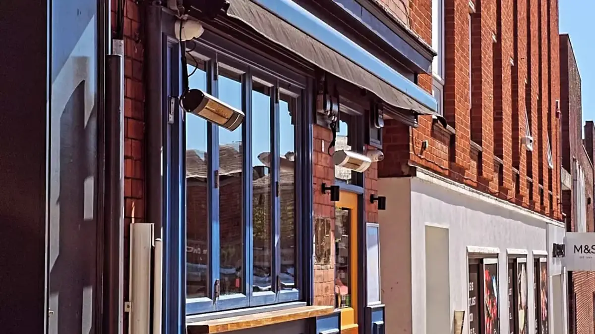 Instagram/@alibialtrincham