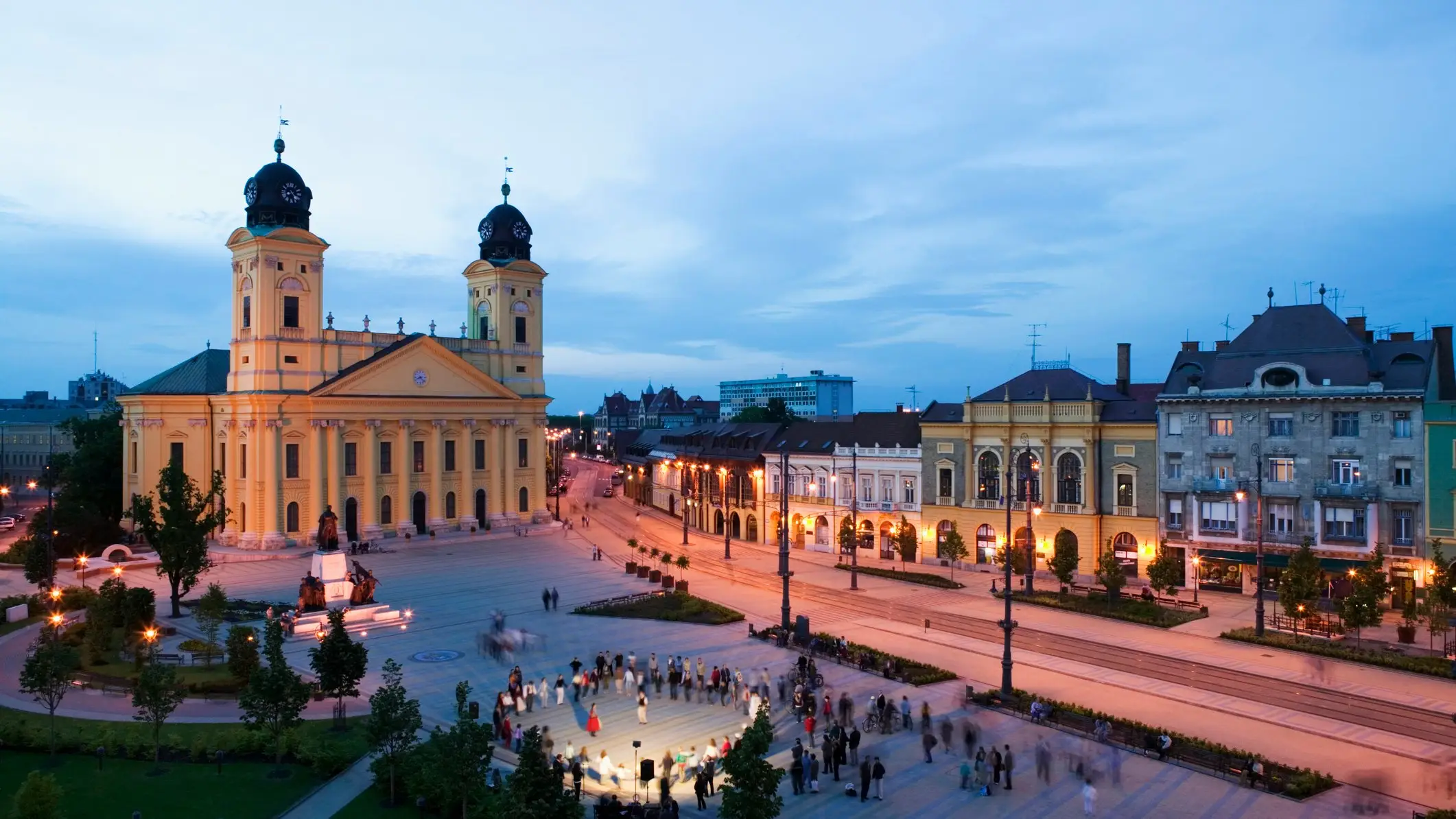 Walter Bibikow via Getty Images