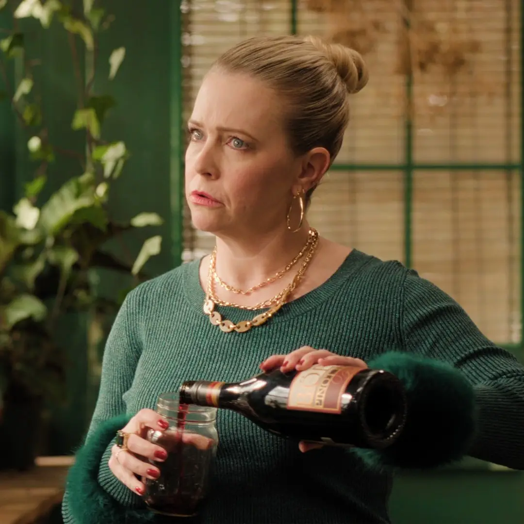 Melissa Joan Hart has revealed she's cut certain things out of her diet, resulting in a 18lb weight loss (Netflix)