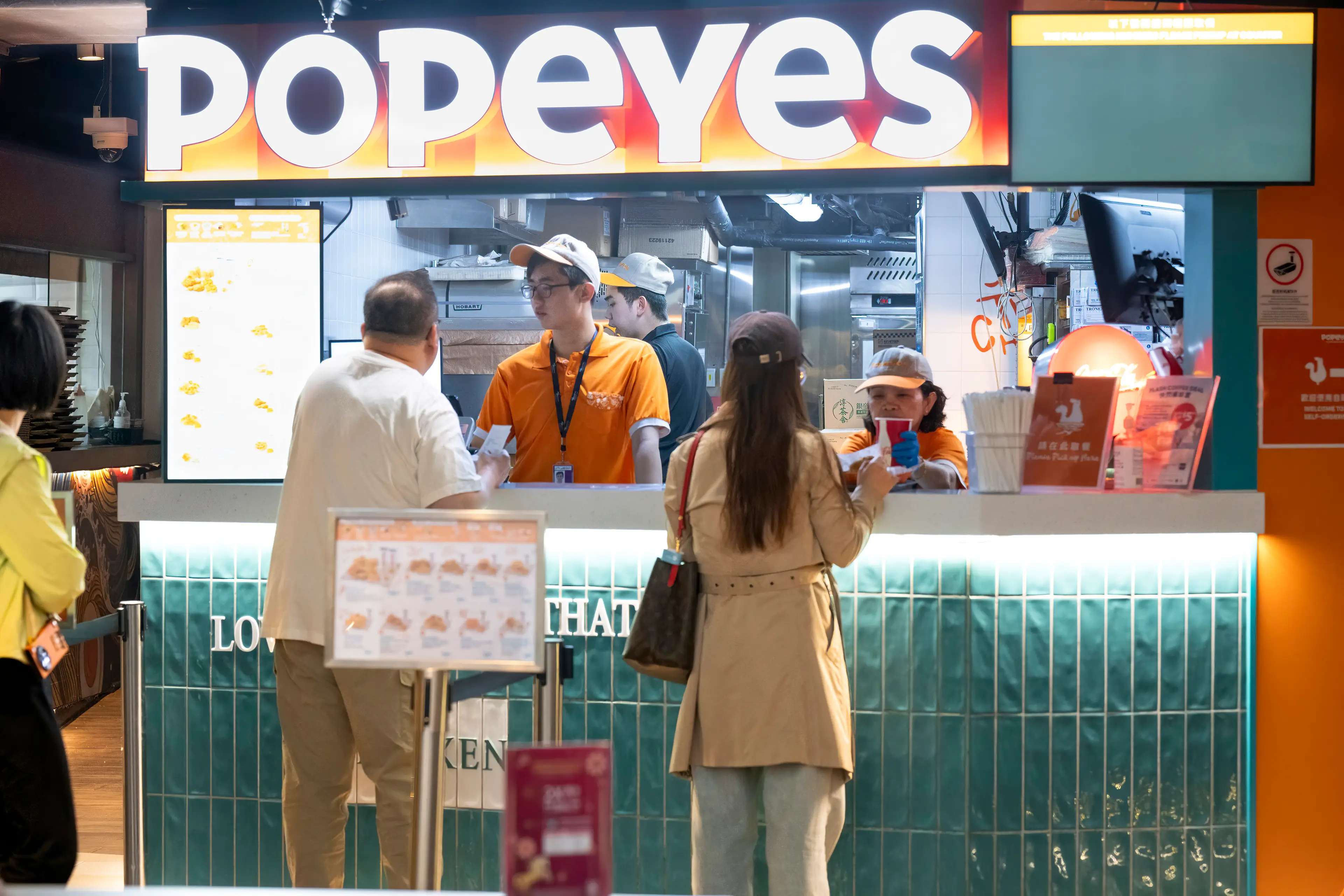 People are convinced Popeyes is giving out free food (Sebastian Ng/SOPA Images/LightRocket via Getty Images)