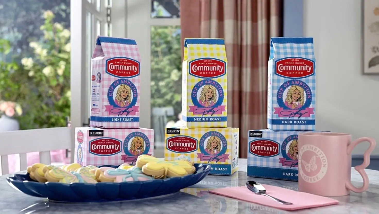 Dolly Parton's new coffee range has arrived posthumously (Dolly's Cup of Ambition Coffee/YouTube)