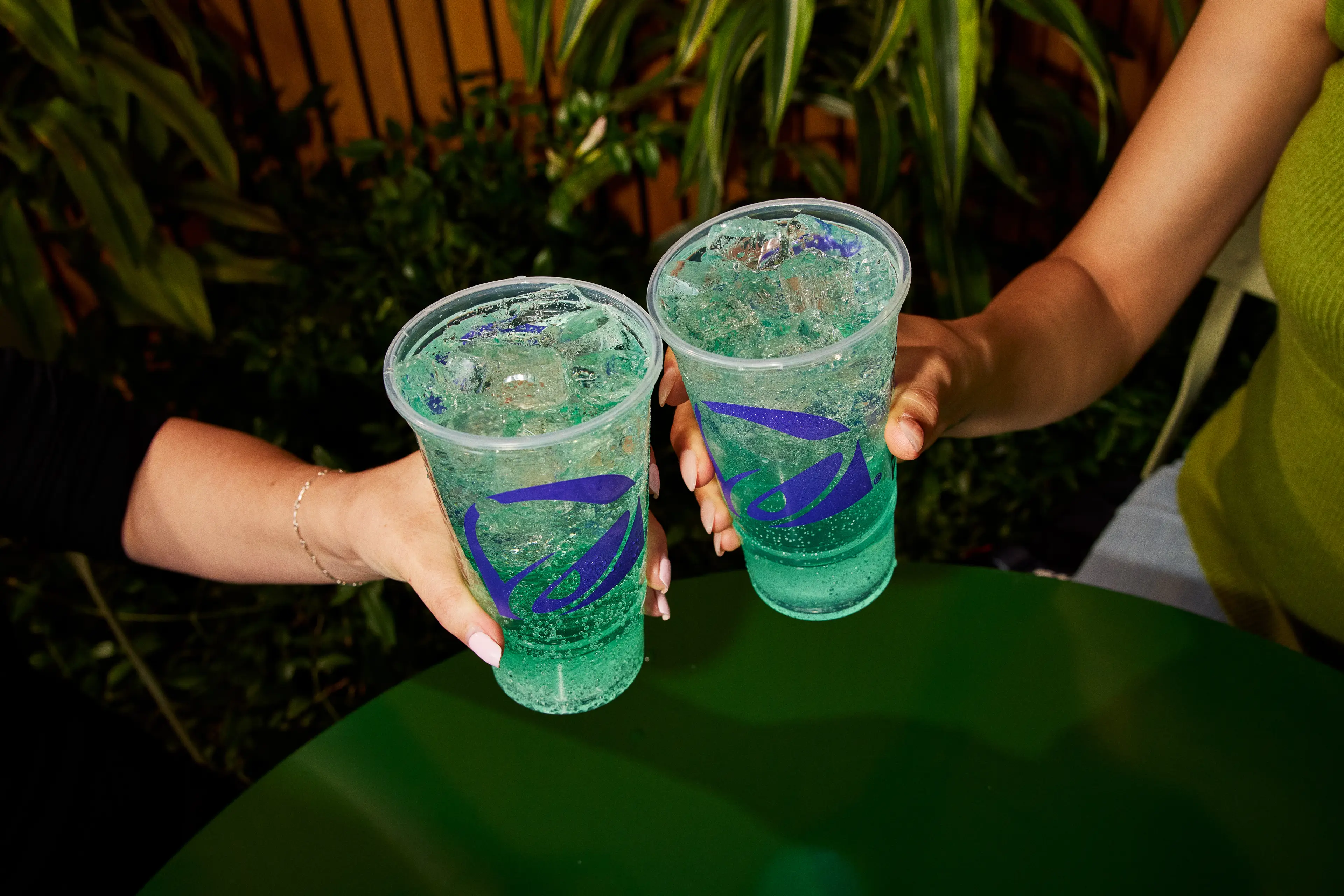 Mountain Dew Baja Blast has arrived in the UK, with a nationwide launch coming very soon (Taco Bell)
