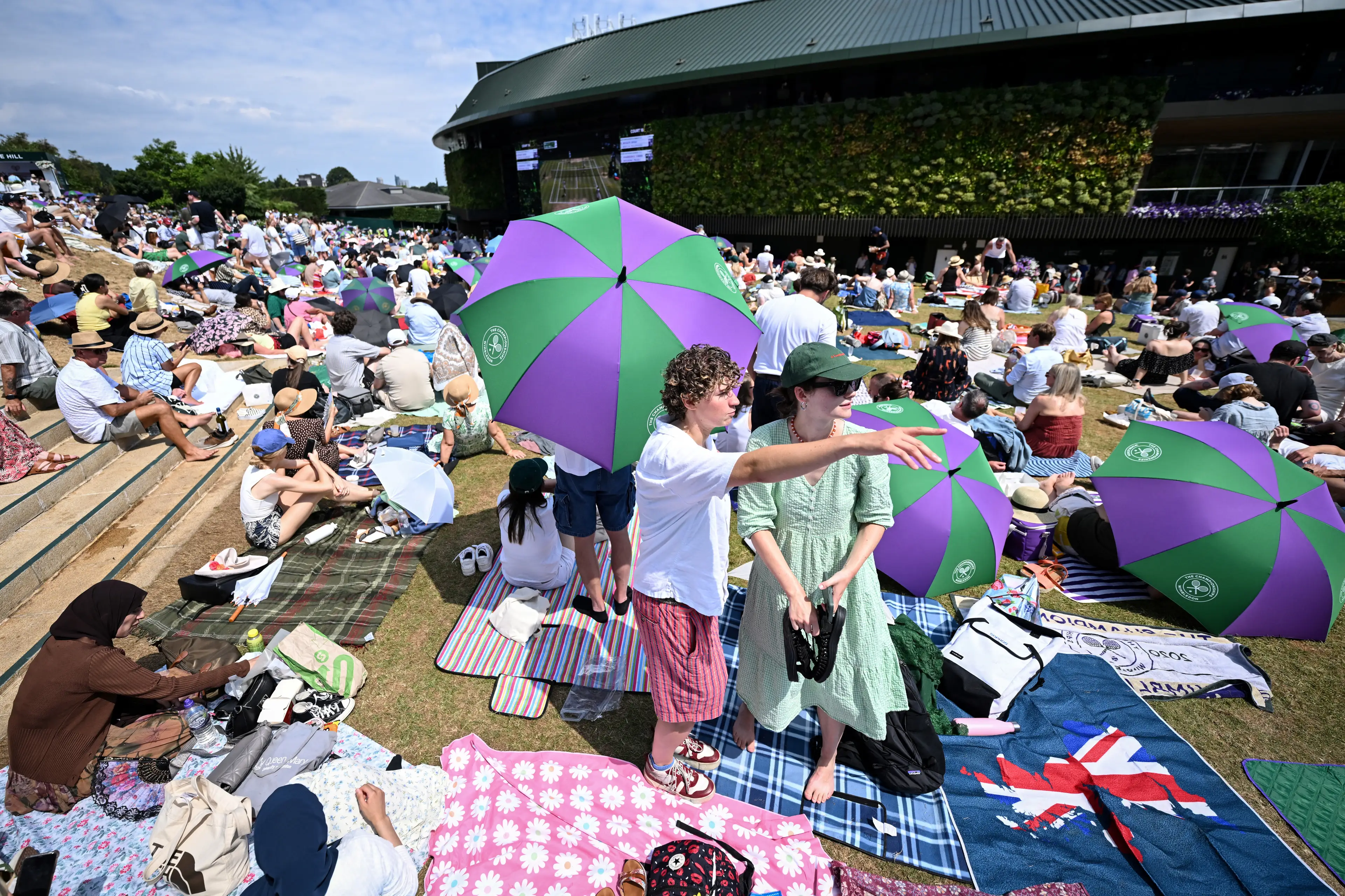 Those who attend the Grand Slam can bring their own food and drink in (KIRILL KUDRYAVTSEV/AFP via Getty Images)
