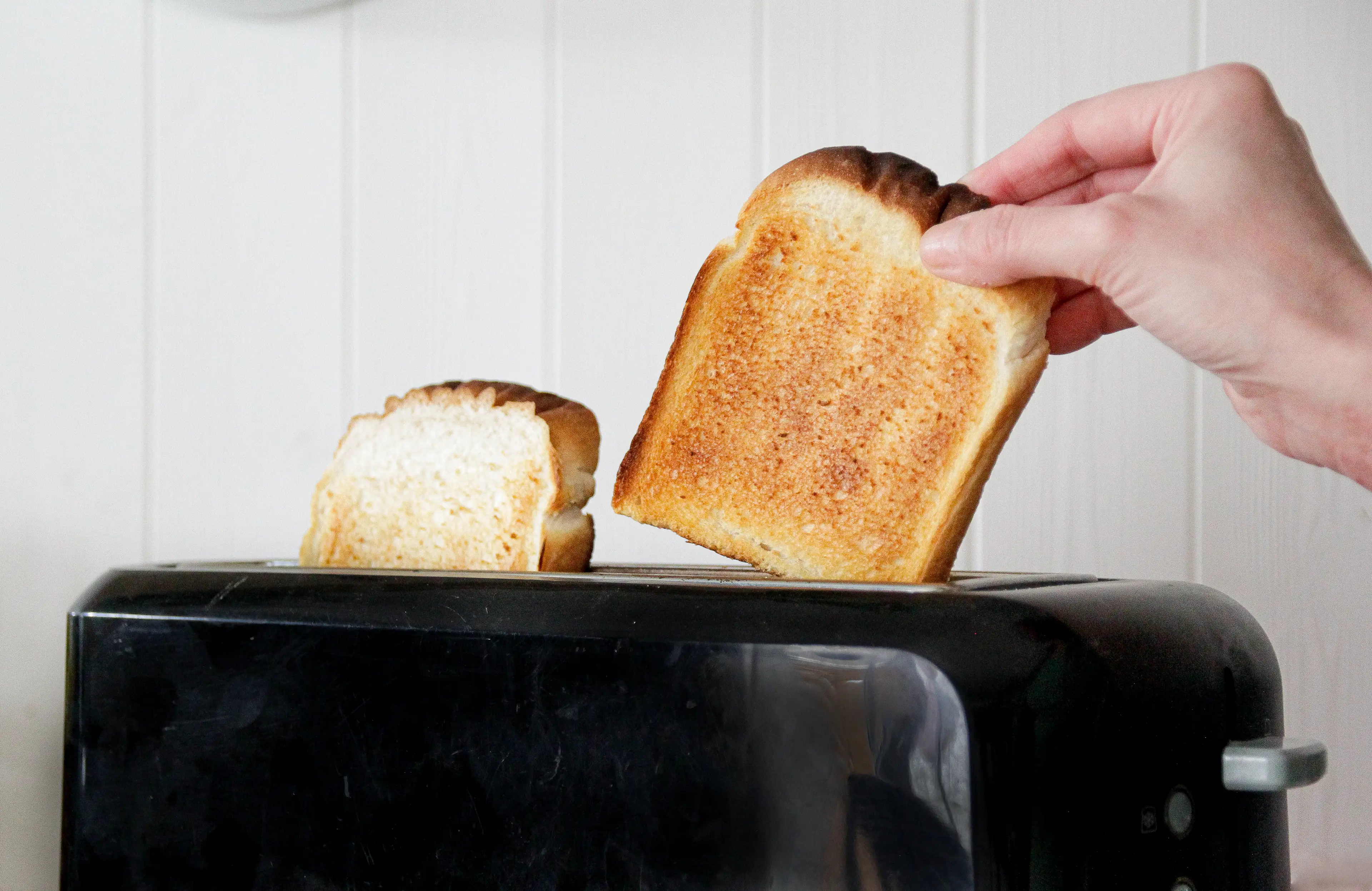 It's either raw bread on a 4 or charcoal on a 5 (Kinga Krzeminska/Getty Images)
