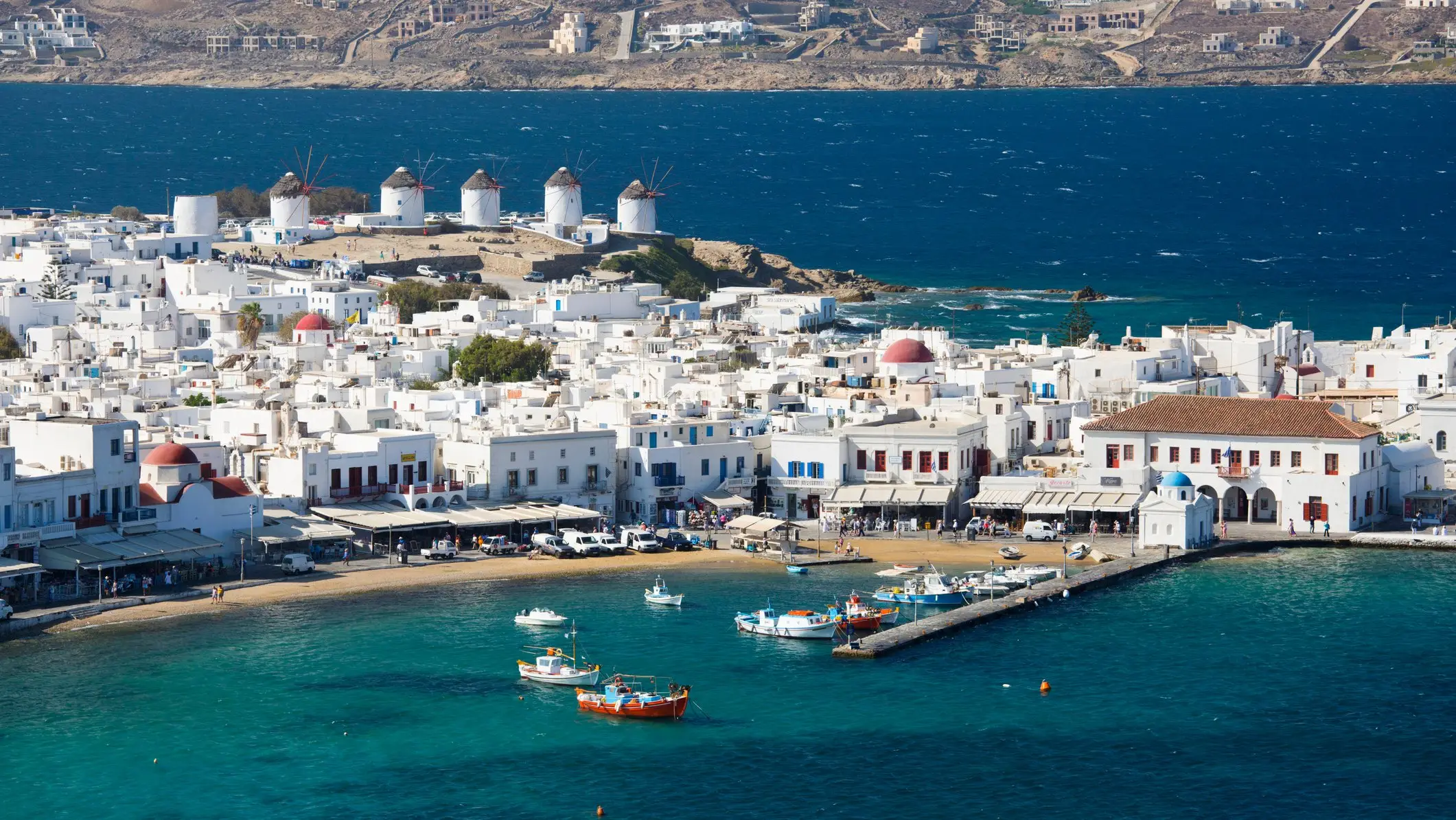 Tourist fuming after paying '€1,000 for three dishes' at Mykonos restaurant