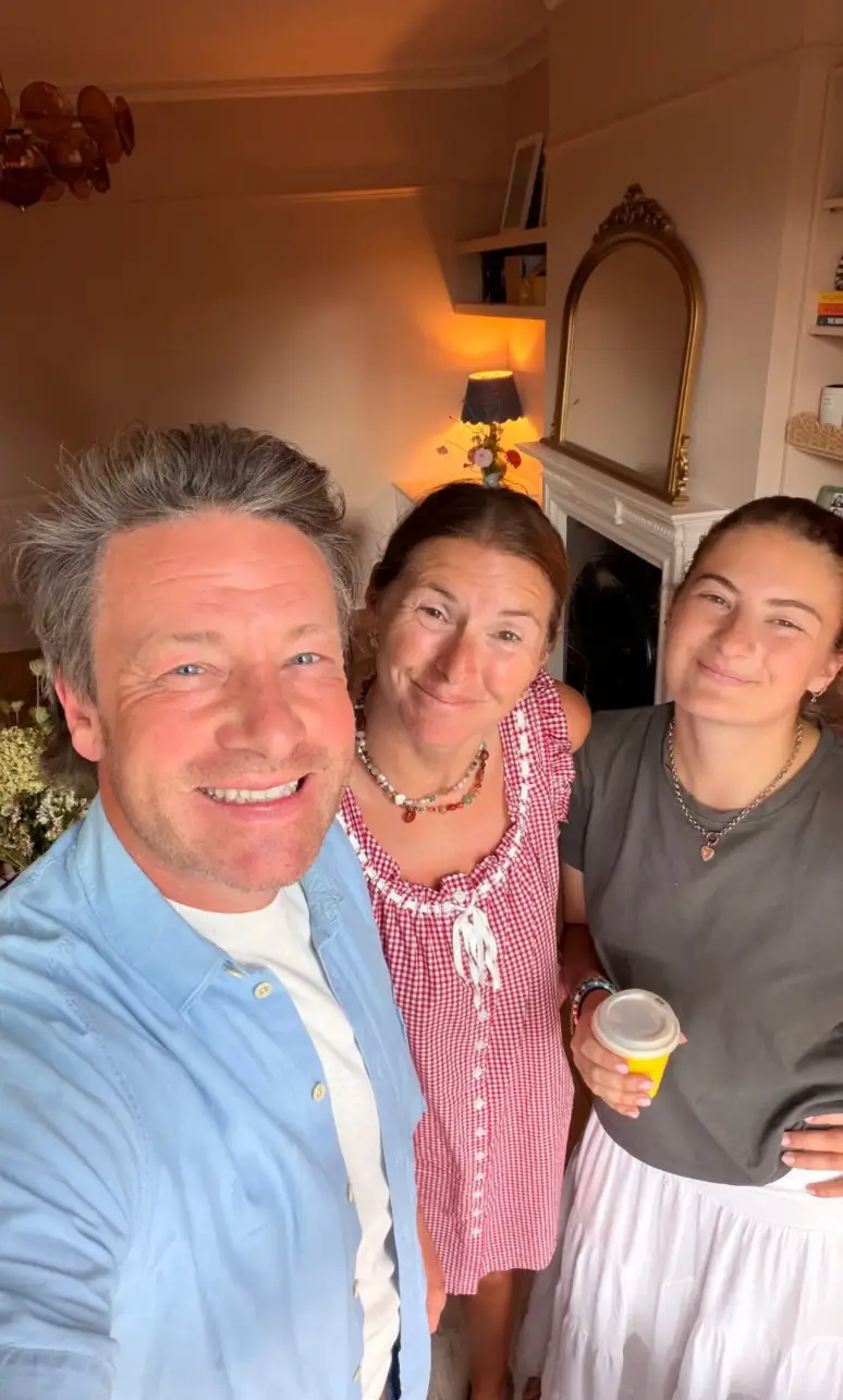 Jamie Oliver has announced the engagement of his eldest daughter, Poppy (Instagram/@jamieoliver)