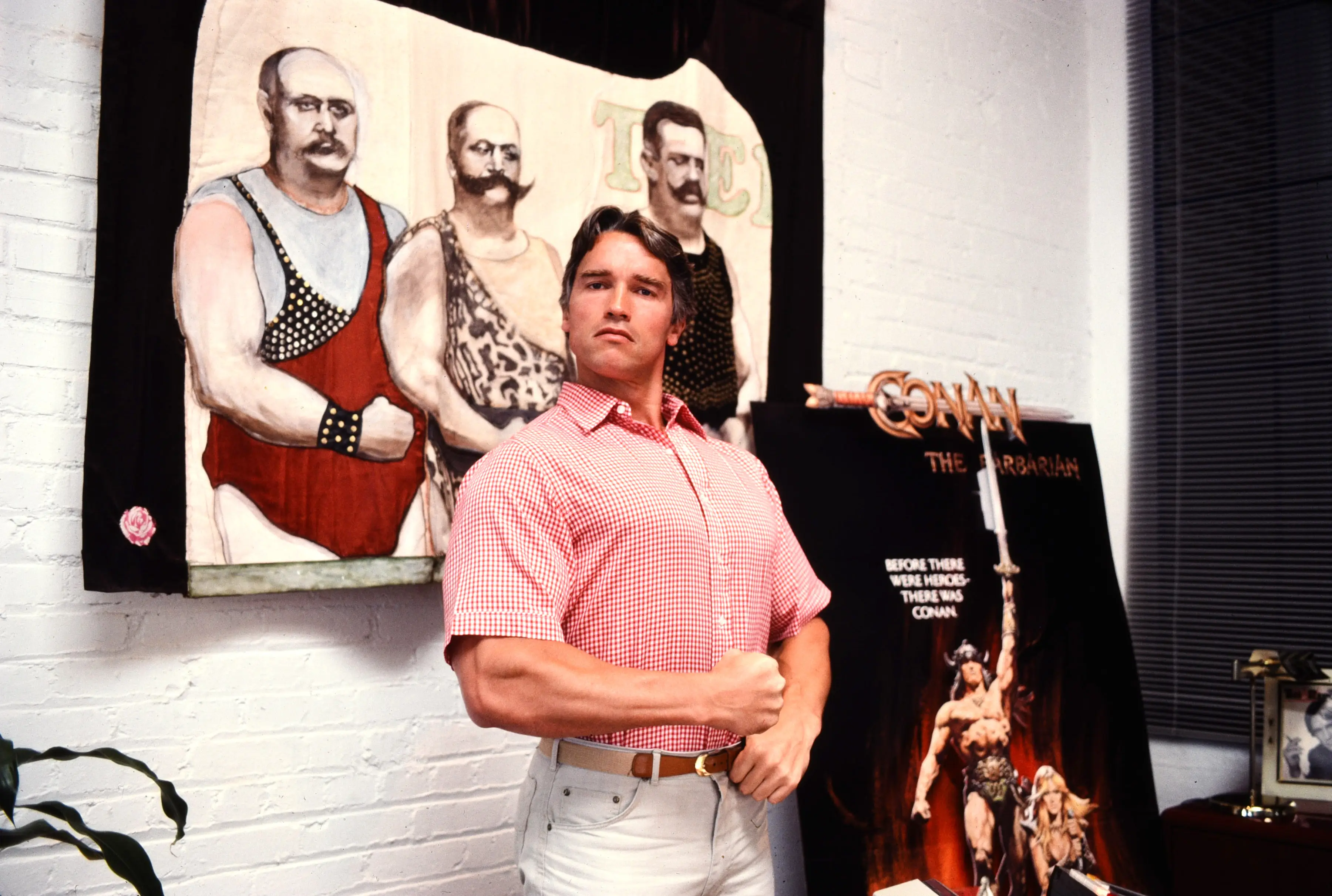 Arnie's sample menus are extremely protein-heavy.(Paul Harris/Getty Images)