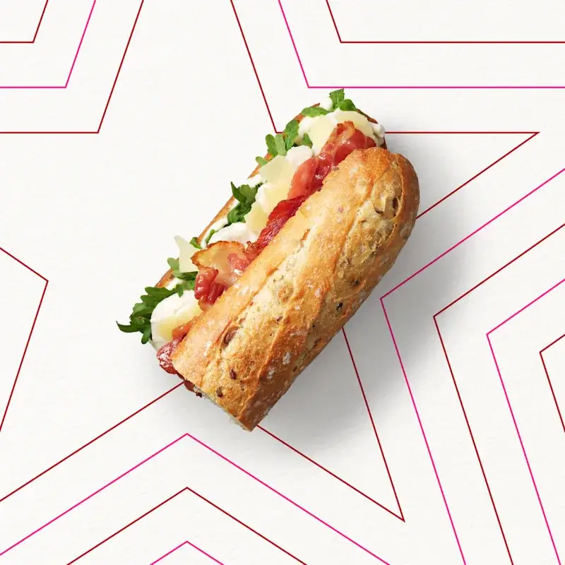Chicken Caesar Bacon half baguette (Pret)