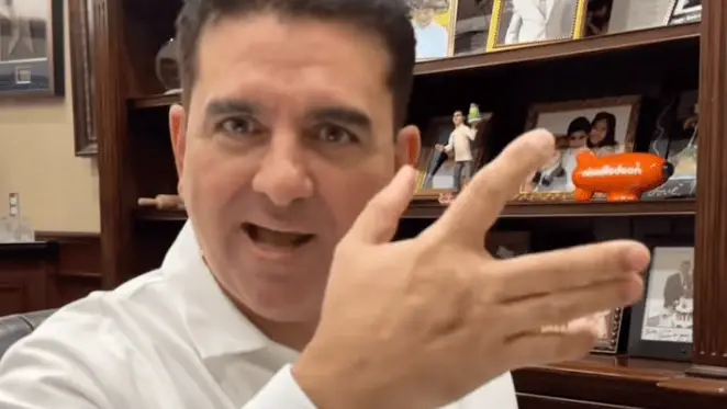 Instagram/@buddyvalastro