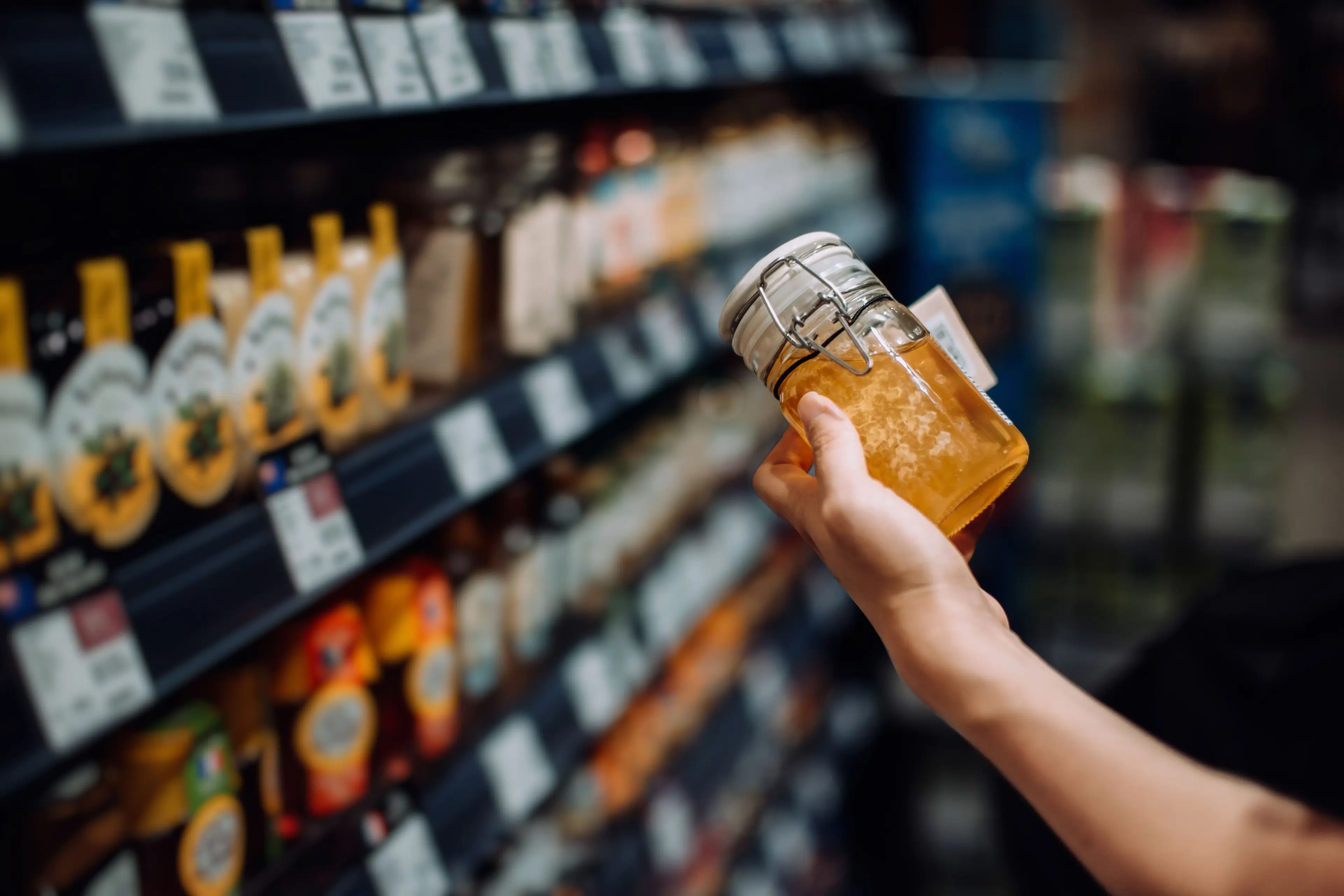 Unpasteriused jars are paramount, according to one beekeeper (Getty Stock Image)