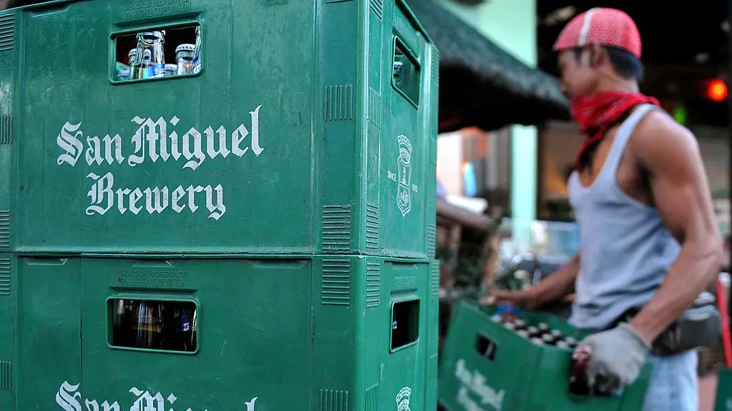 JAY DIRECTO/Stringer/Getty Images