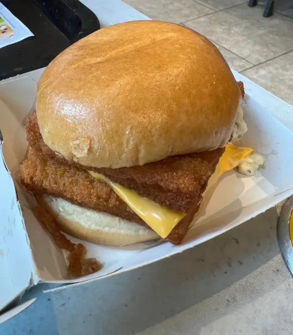 A solid dose of protein, to say the least (Charmarch1987/Reddit)