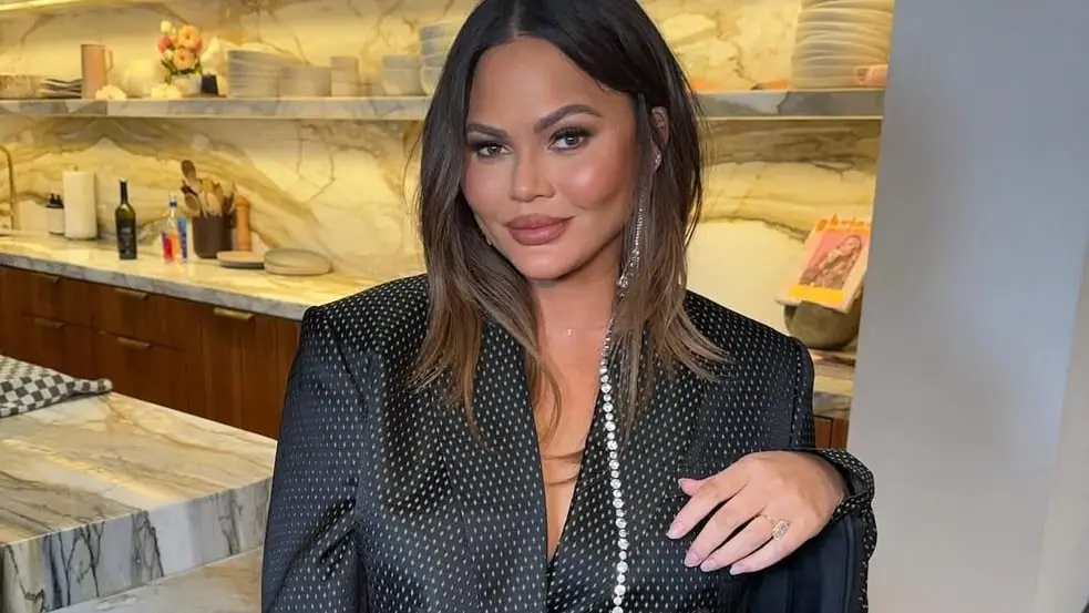 Instagram/@chrissyteigen