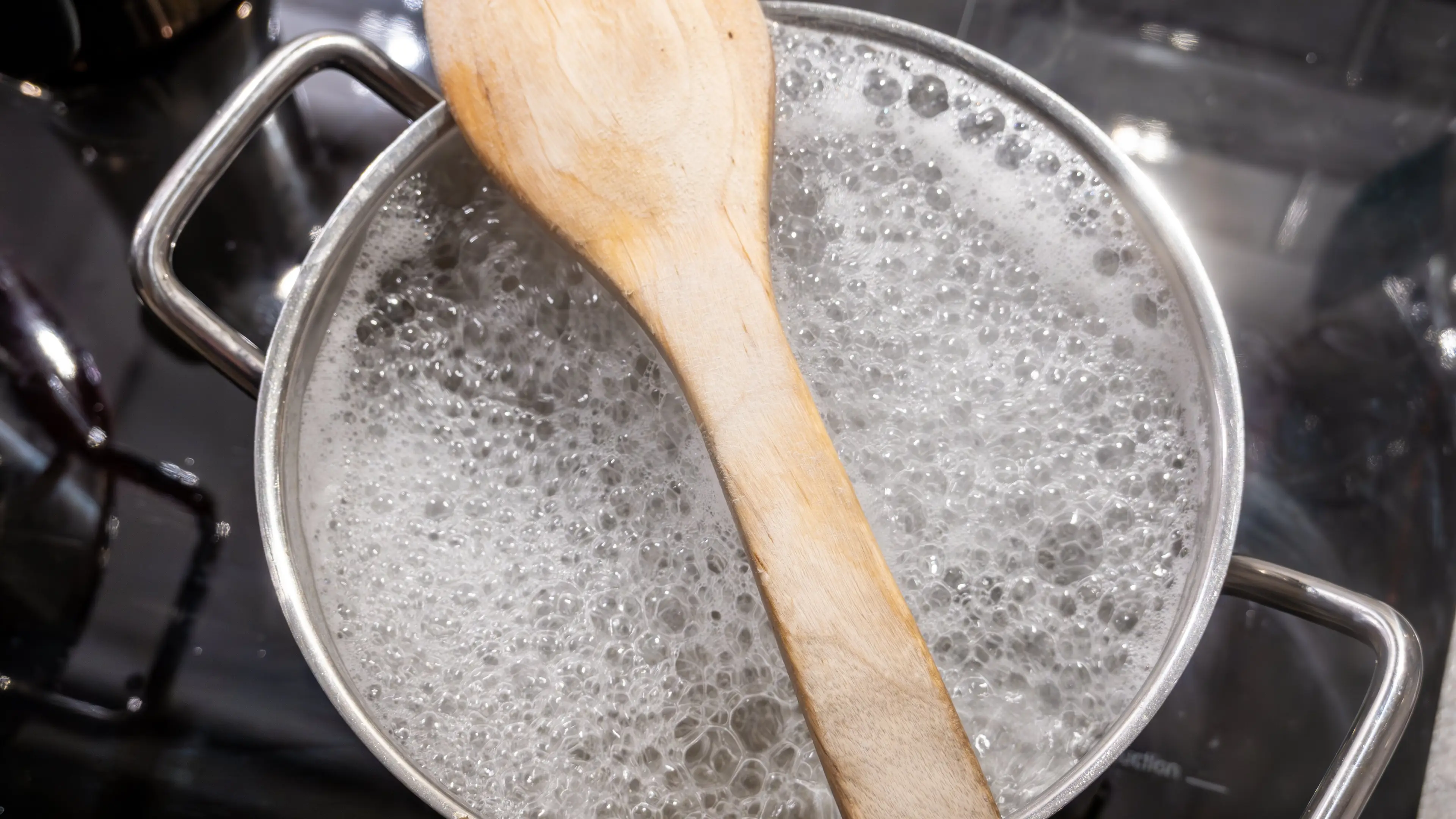 Warning over TikTok wooden spoon hack and what you should do instead