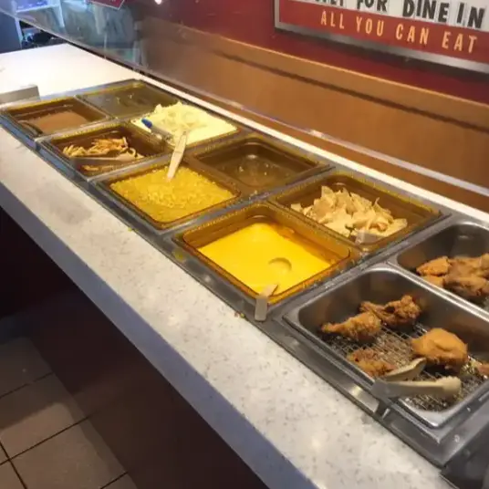 KFC buffets are rare (X/Karsen Szczecinski)
